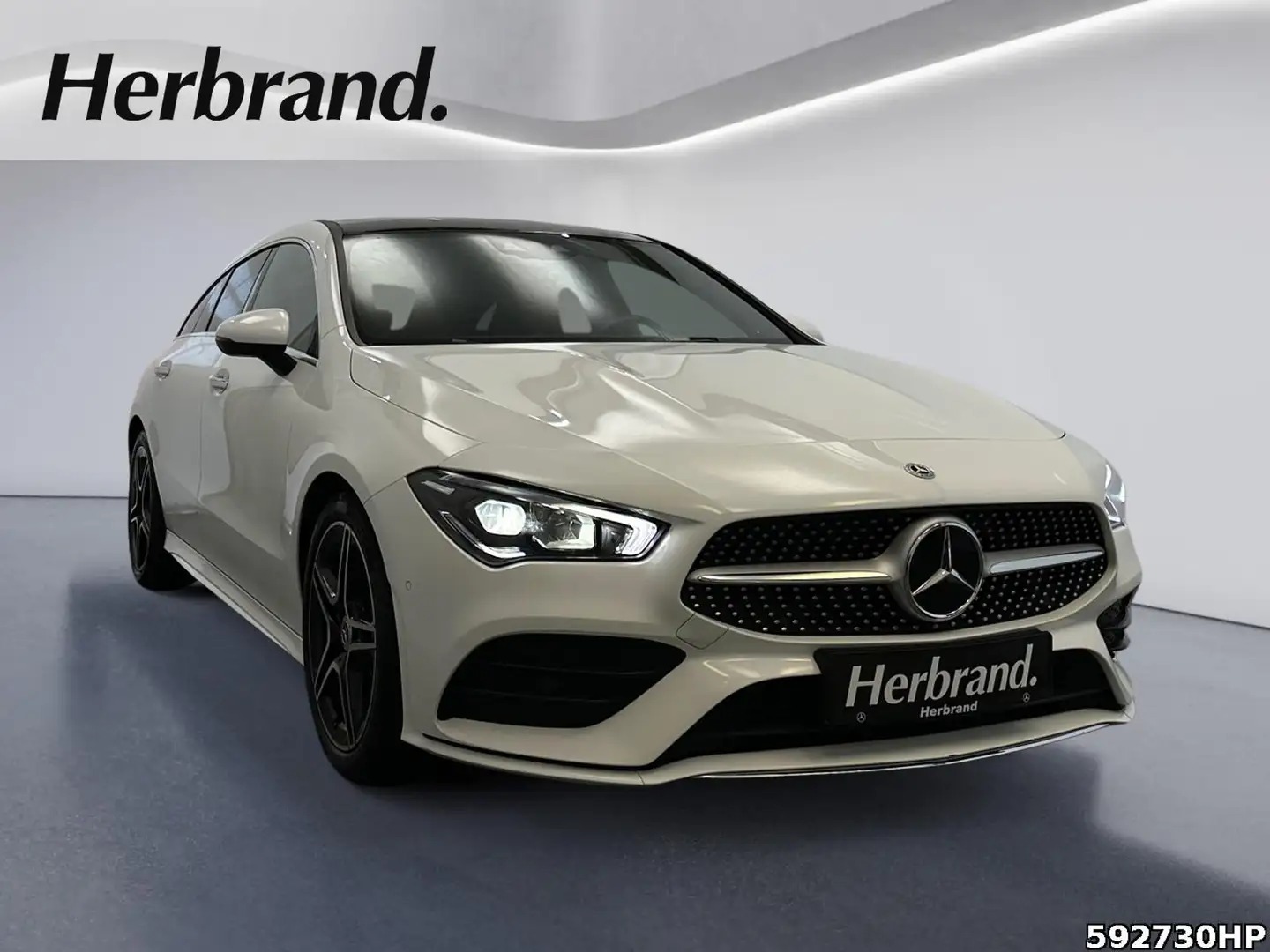 Mercedes-Benz CLA 200 AMG Line Burmester Pano. Weiß - 2