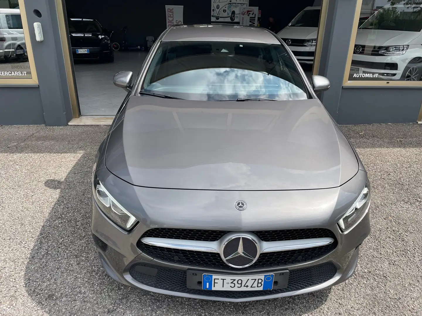 Mercedes-Benz A 180 Classe A180d Sport Automatica Grigio - 2