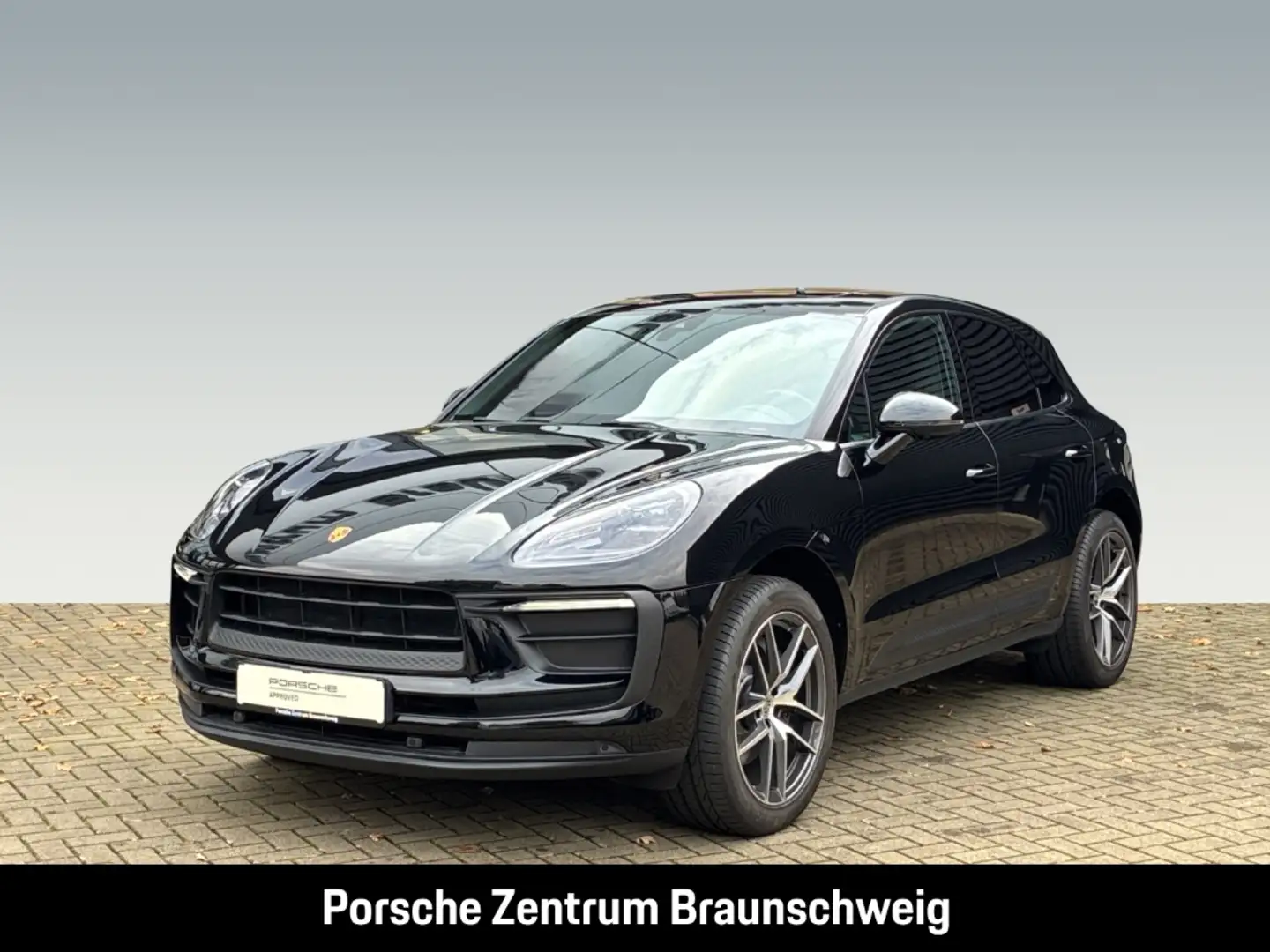 Porsche Macan Spoertabgasanlage Rückfahrkamera LED Schwarz - 1