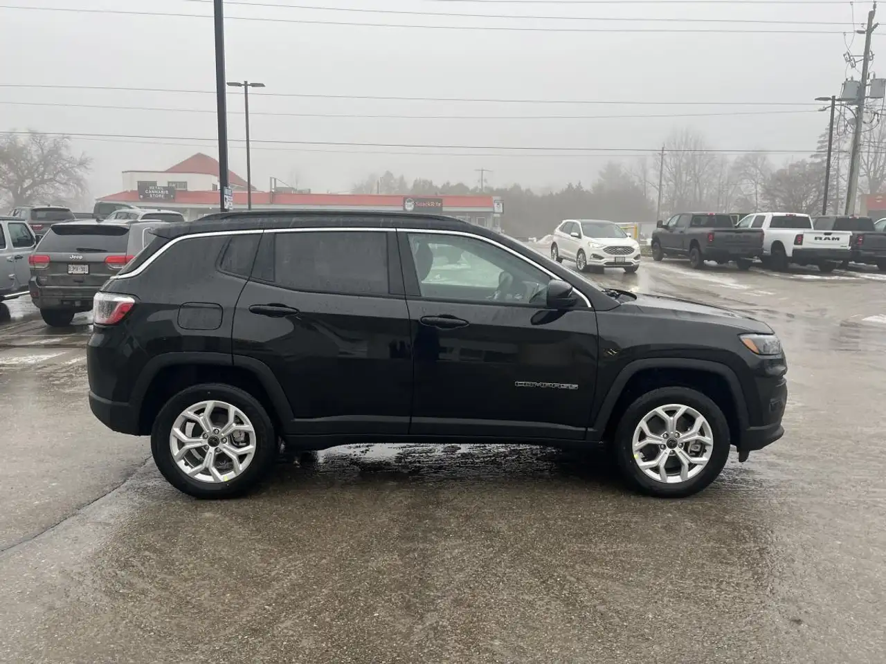 Jeep Compass снимка Jeep Compass