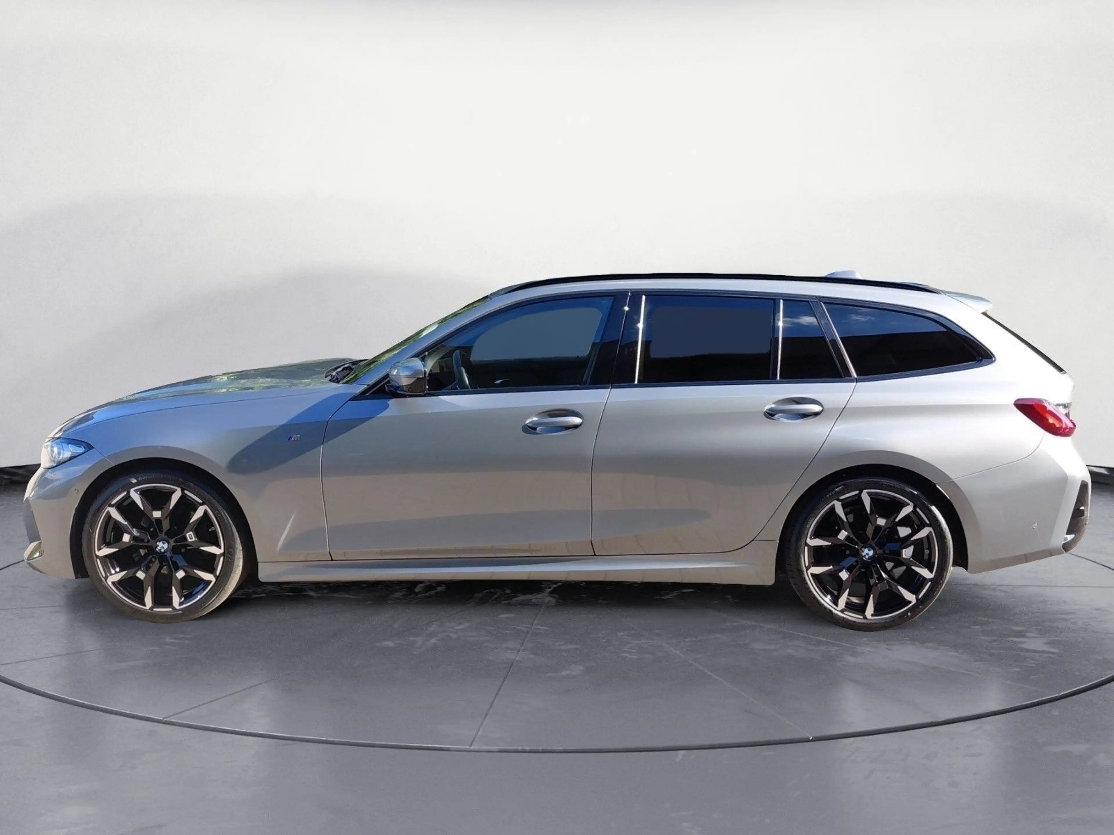 BMW 320 d Touring Automatik M Sport Innovation Hifi A — photo 4