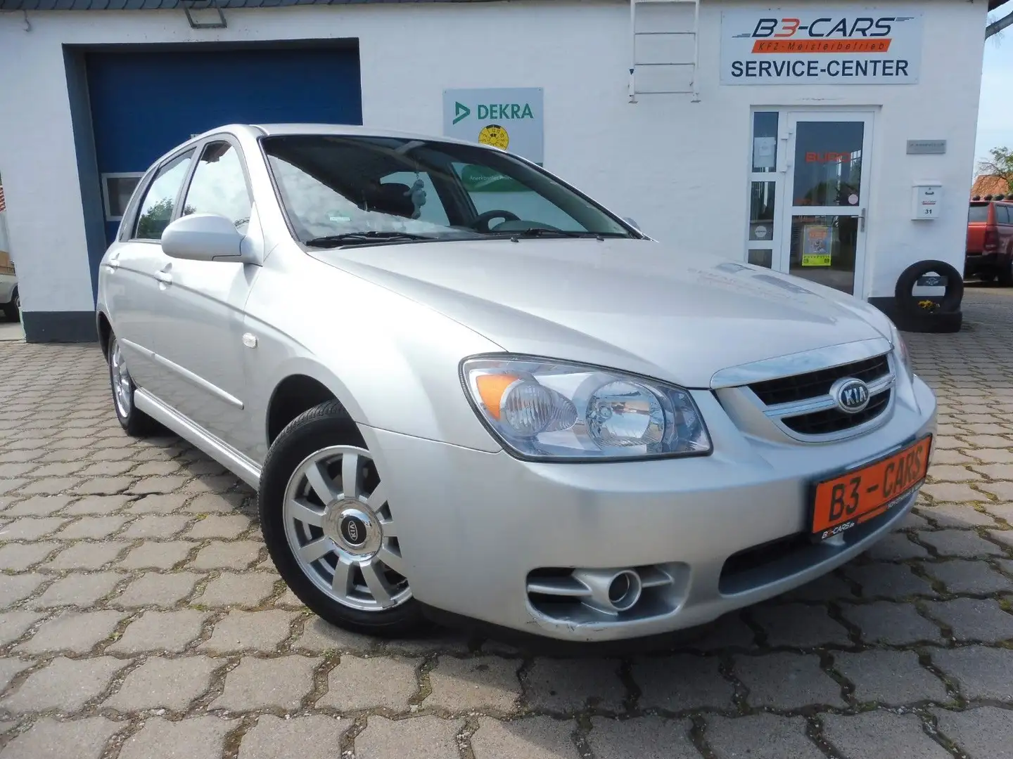 Kia Cerato 1.6 Lim.#GEPFL.#KLIMA#AHK#EURO4#TÜV NEU# Argento - 1