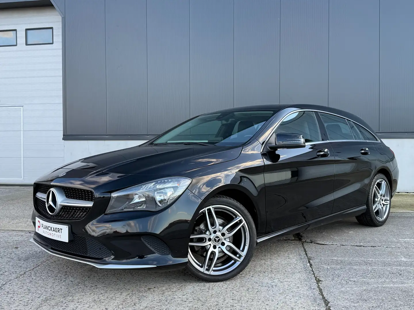 Mercedes-Benz CLA 200 CLA Shooting Brake 200 d 7G-DCT *Camera/pdc/18''al Black - 1