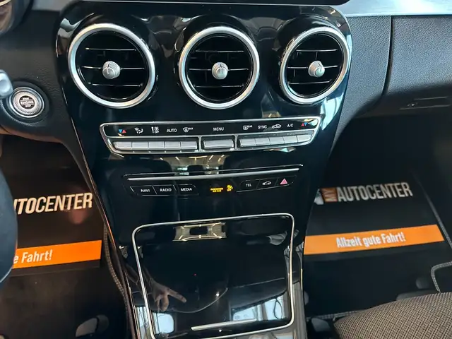 Mercedes-Benz C-Class view 10