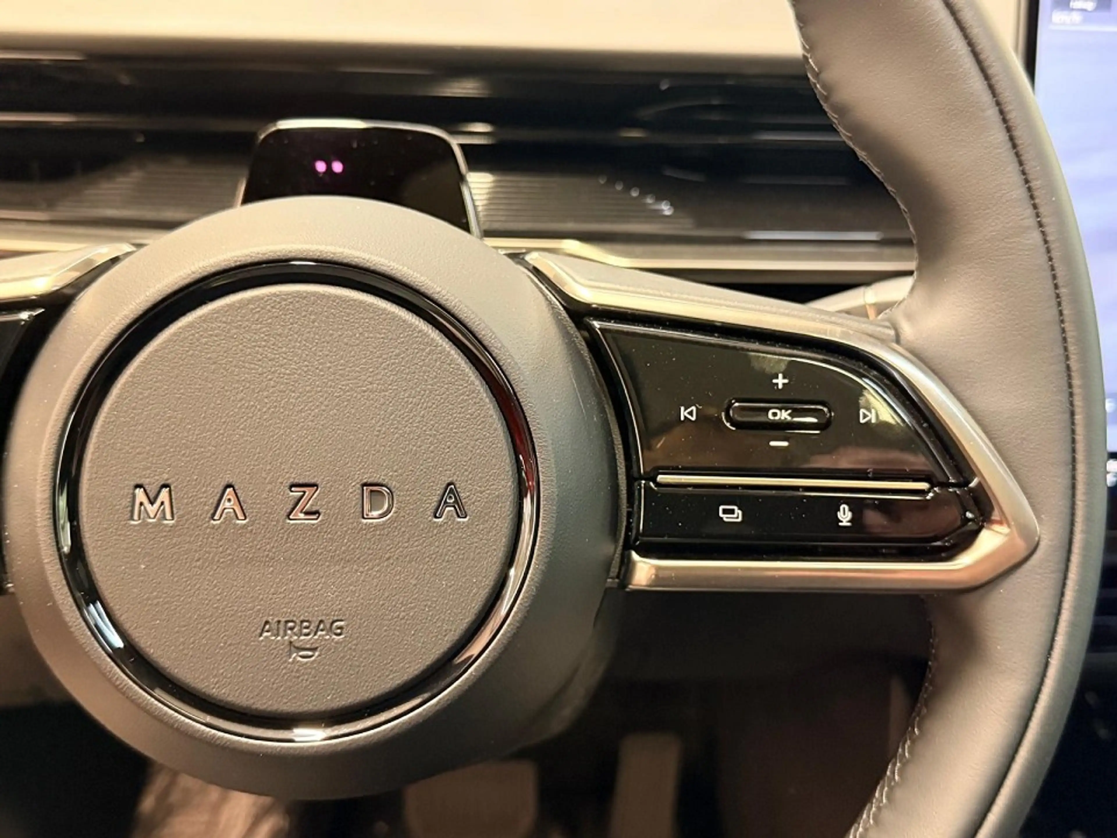 Mazda CX-6e Takumi EV 258 PS *Pano*21 Zoll"Schnellladung* — photo 11