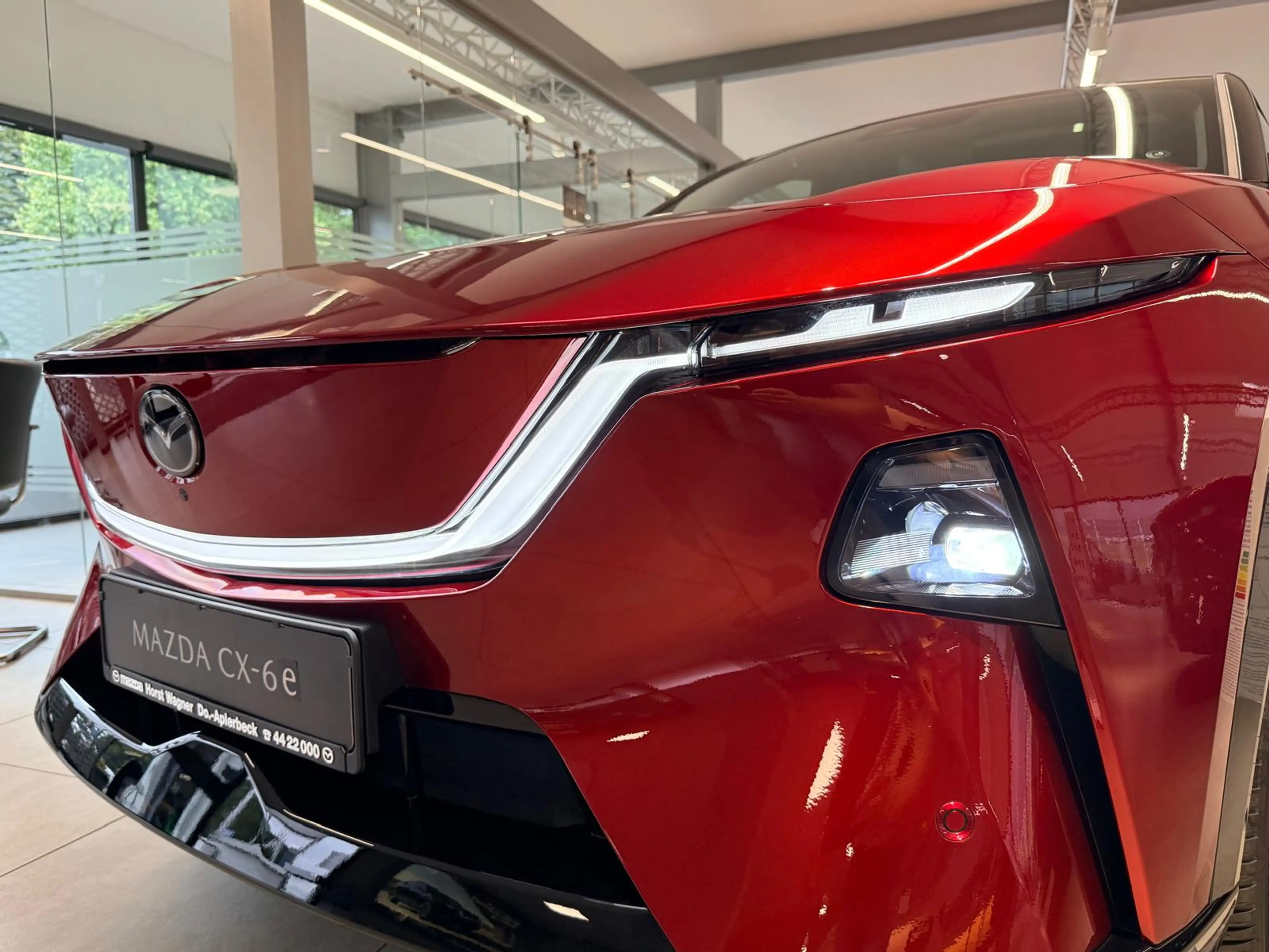 Mazda CX-6e Takumi EV 258 PS *Pano*21 Zoll"Schnellladung* — photo 4