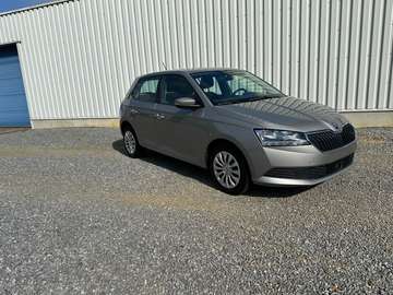 Fabia 1.0i benzine met garantie en Car-Pass