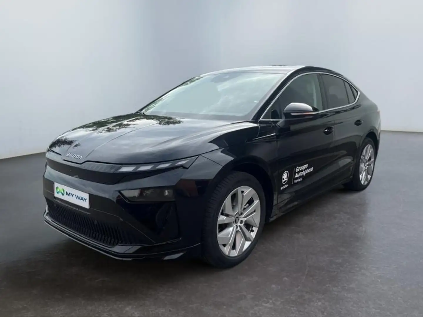 Skoda Enyaq Coupé iV 85 Corporate Zwart - 1
