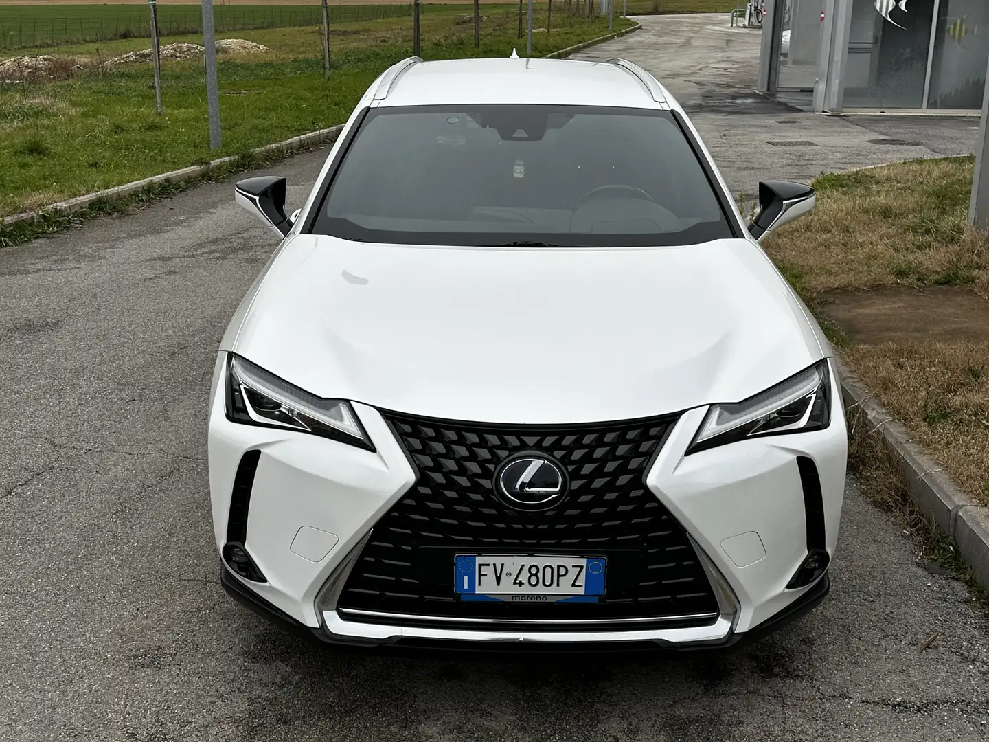 Lexus UX 250h PREMIUM 2.0 HEV IBRIDA 4X2 - 2