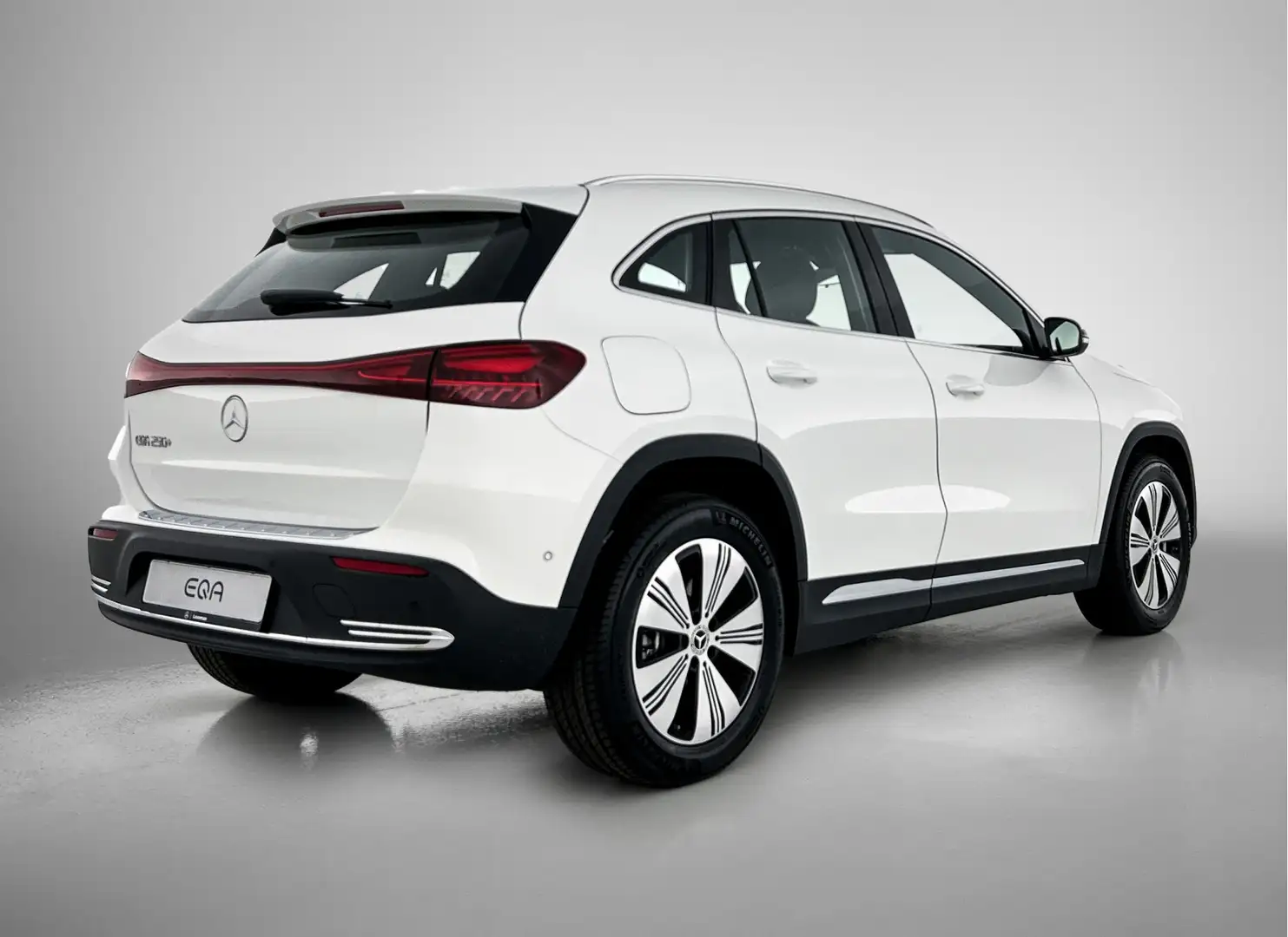 Mercedes-Benz EQA 250 250+ Business Solution 71 kWh | Parkeerpakket met Wit - 2