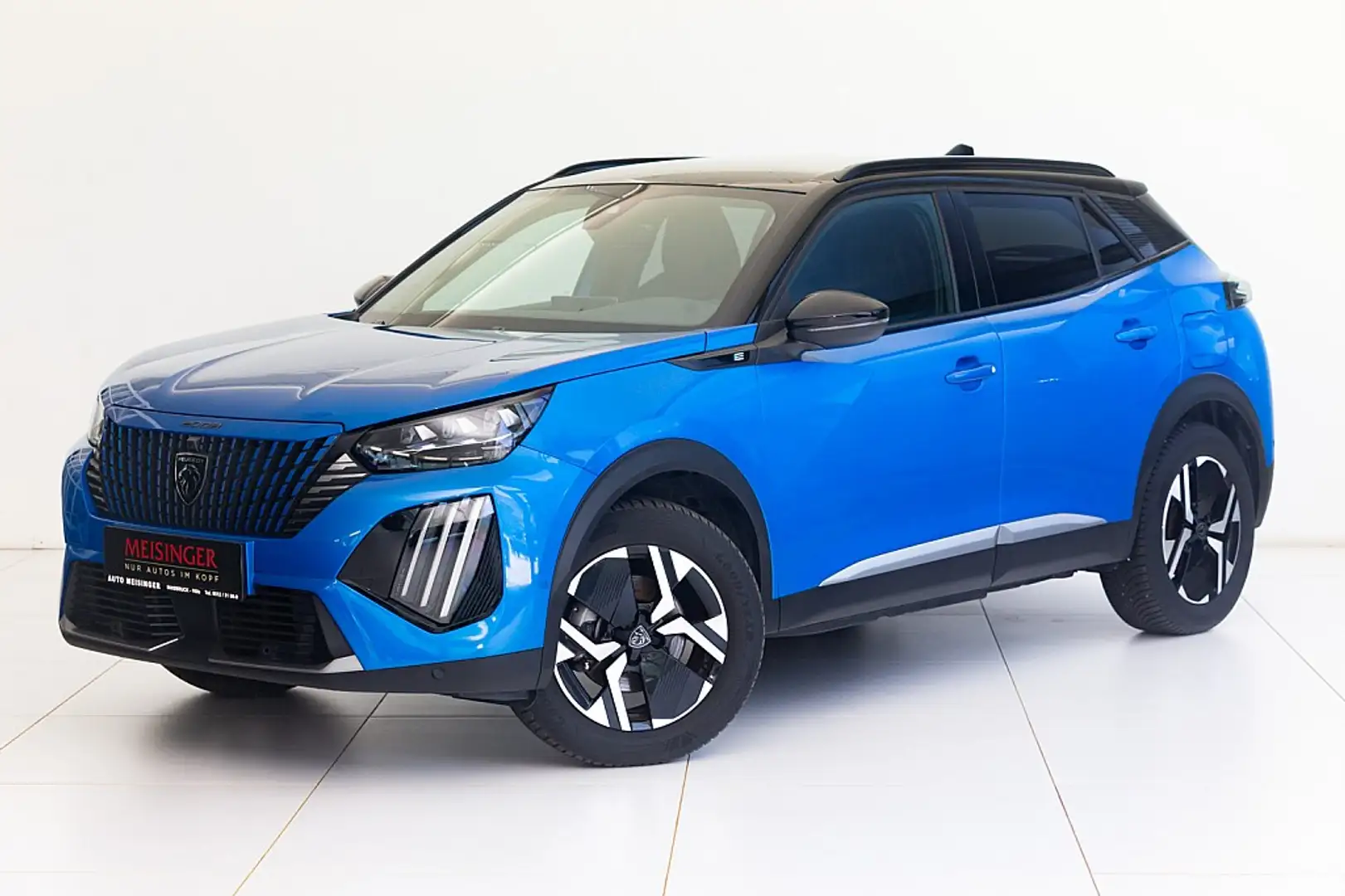 Peugeot e-2008 54kWh GT Blau - 1
