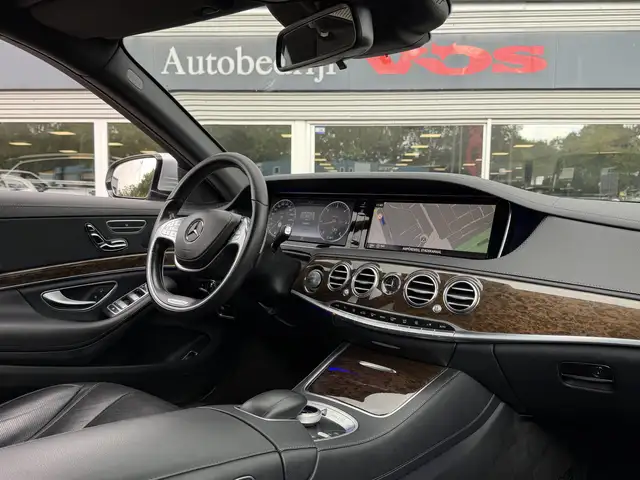 Mercedes-Benz S-Class view 6