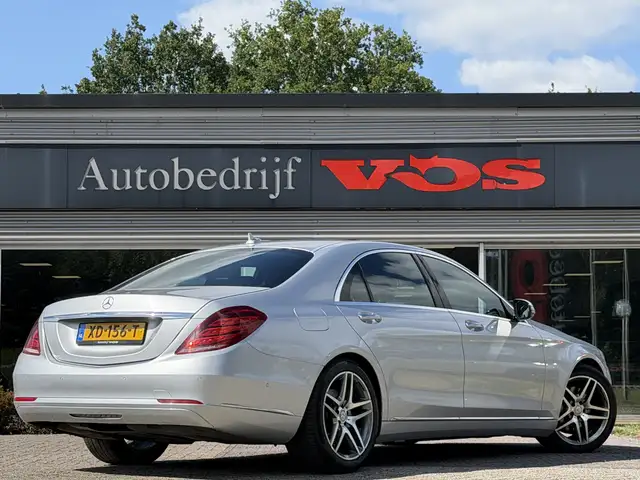 Mercedes-Benz S-Class view 7