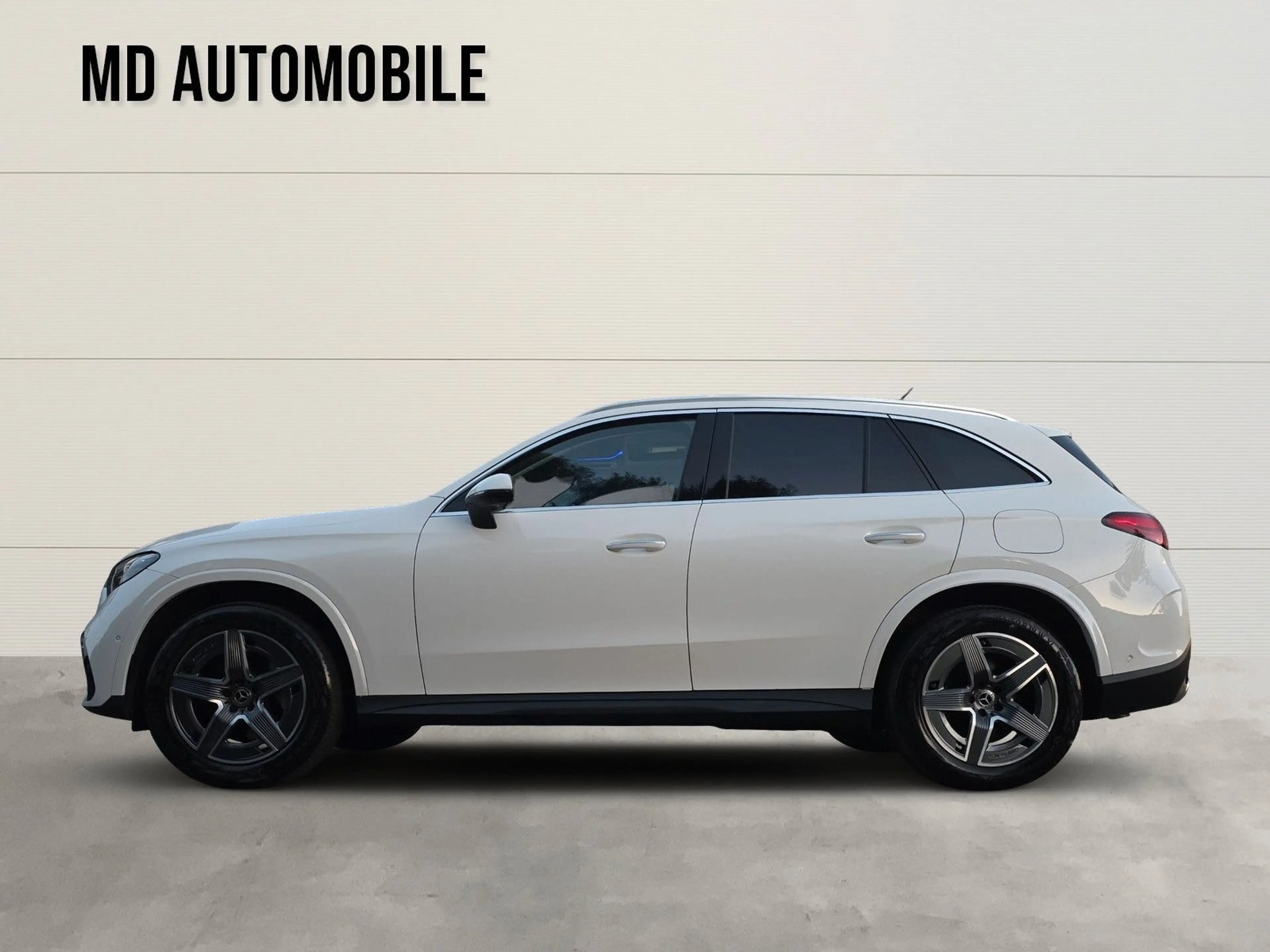 Mercedes-Benz GLC 400 e 4Matic AMG LINE Panorama  Burmester — photo 3