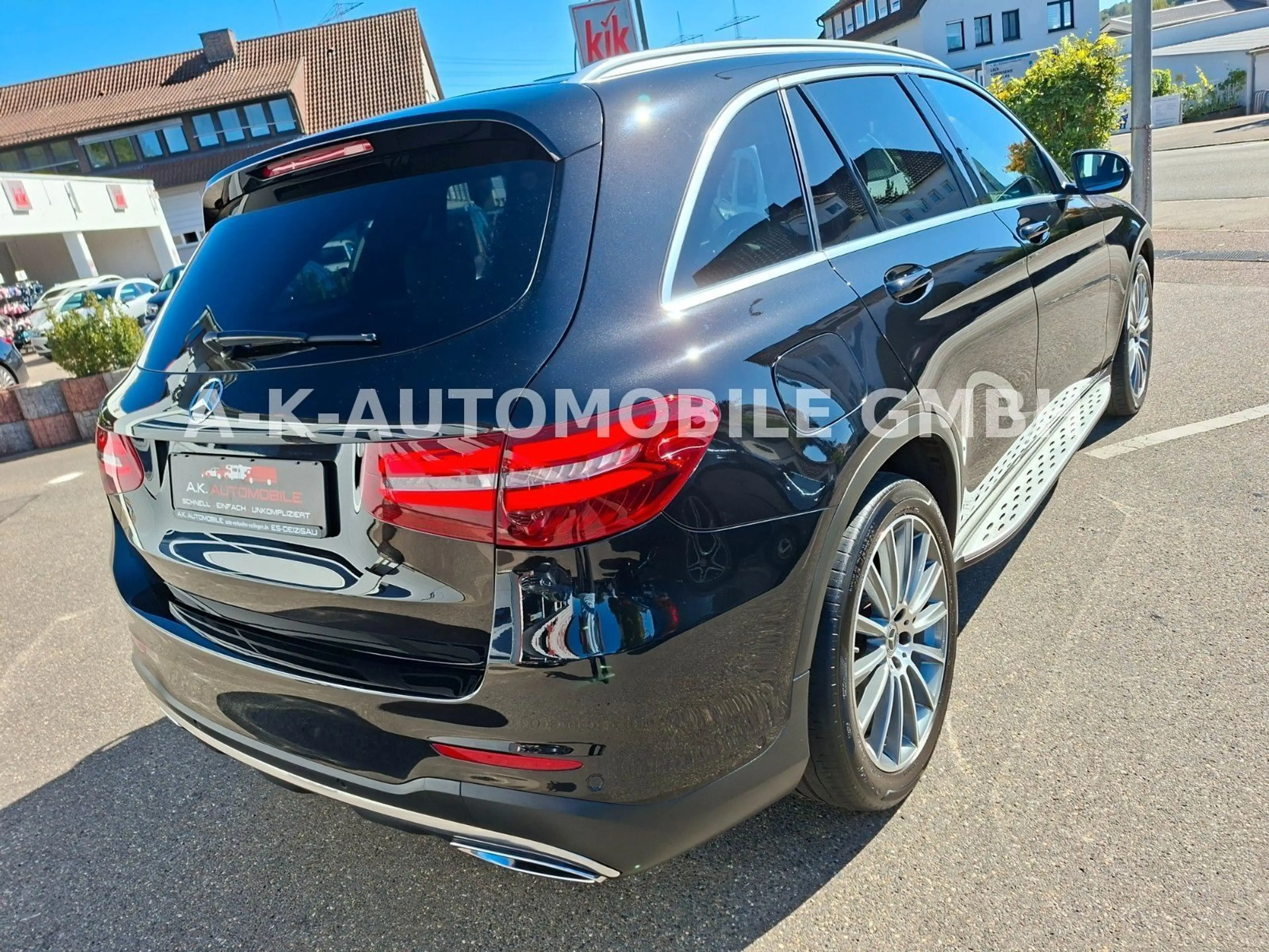 Mercedes-Benz GLC 250 d 4Matic AMG — photo 11