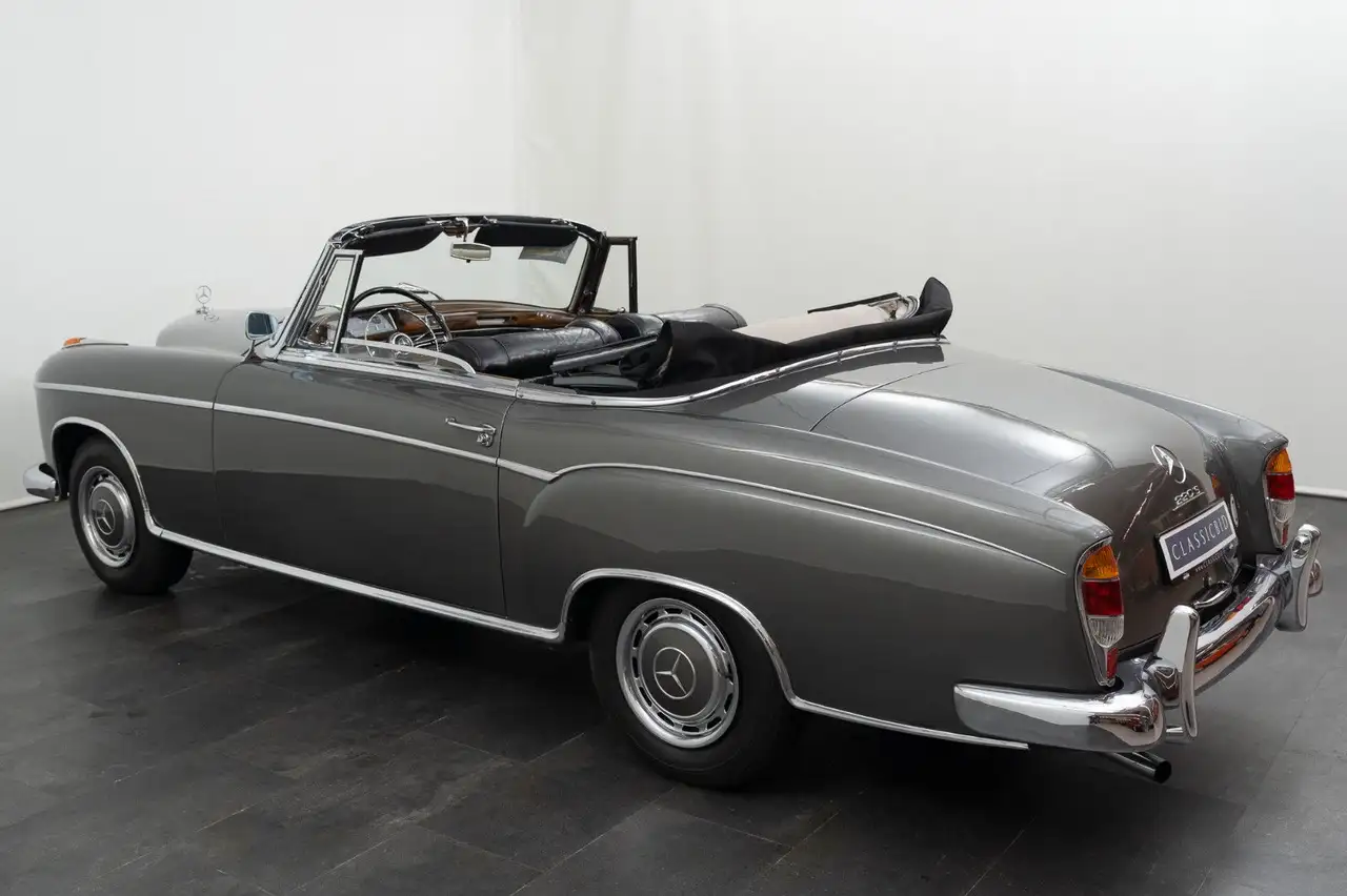 Mercedes-Benz 220 S Ponton Cabriolet, foto 5