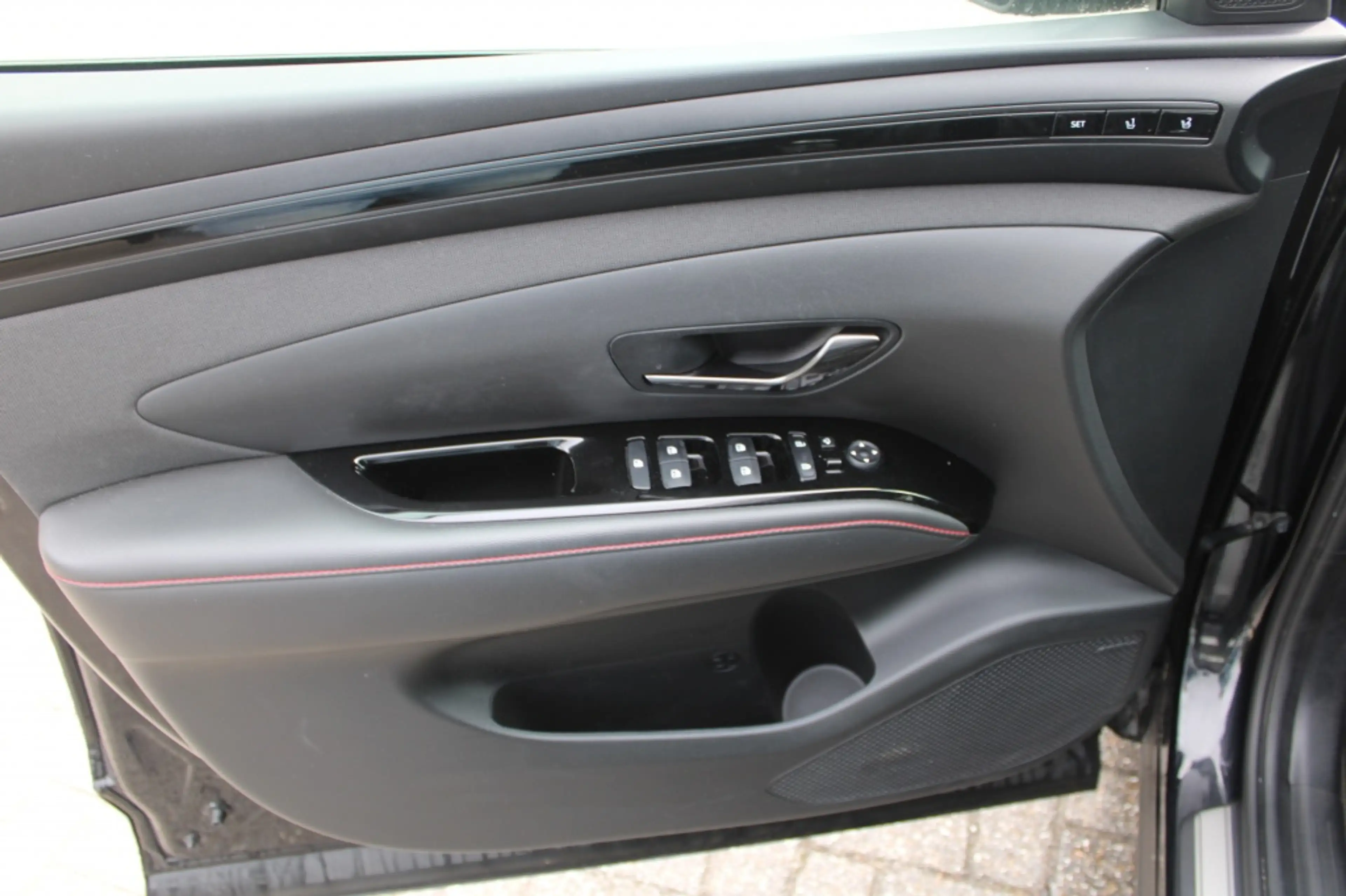 Hyundai TUCSON 1.6 T-GDI PHEV N-Line Sky 265PK! Full Option! "RIJ — photo 10