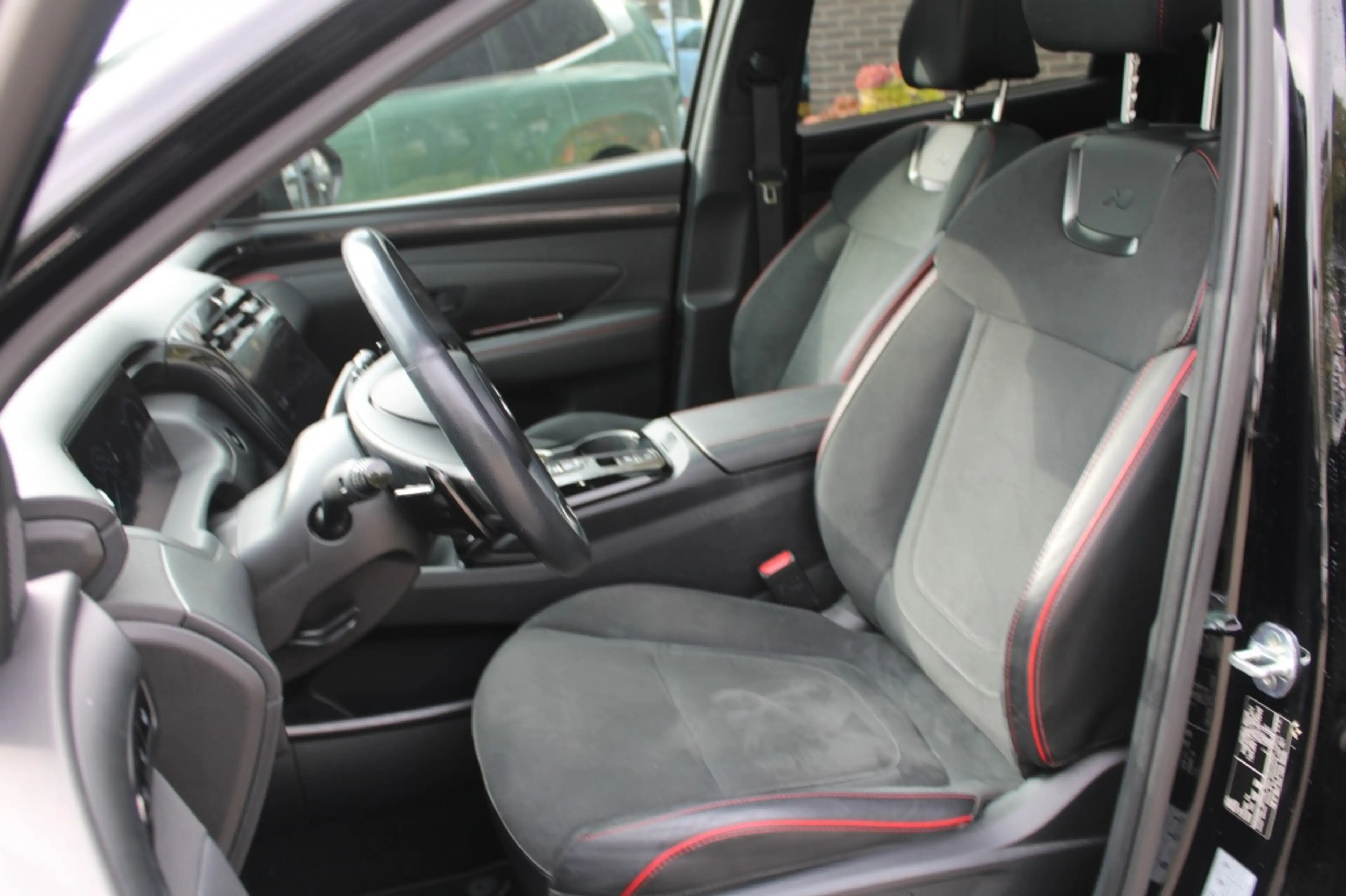 Hyundai TUCSON 1.6 T-GDI PHEV N-Line Sky 265PK! Full Option! "RIJ — photo 9