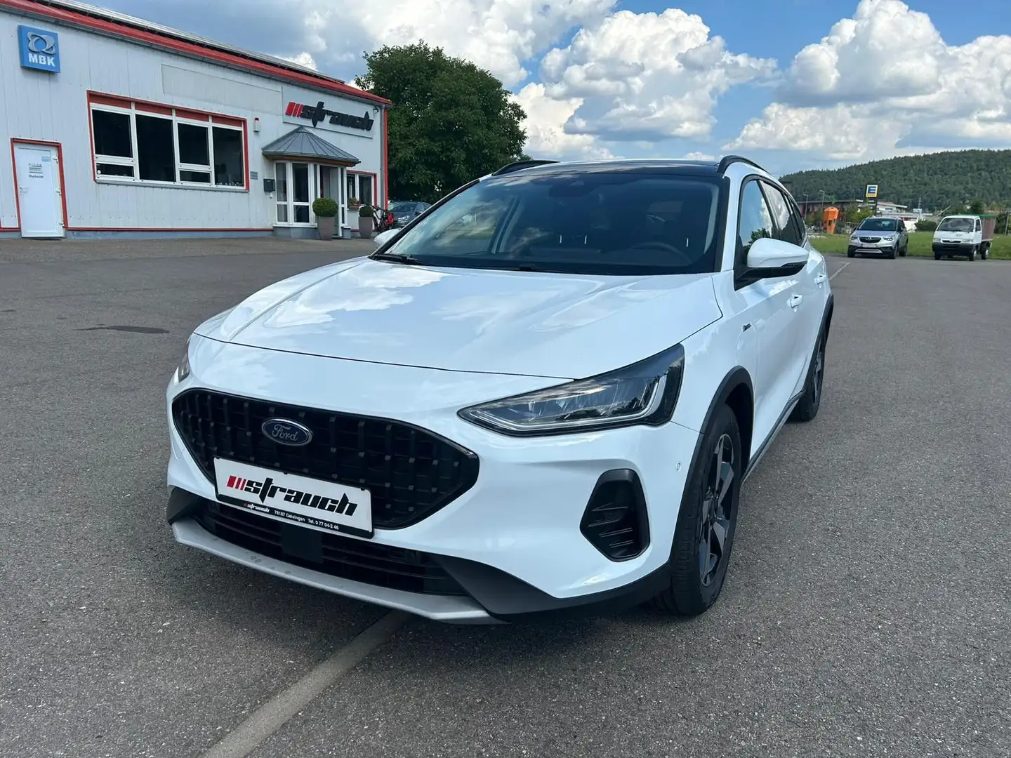 Ford Focus Turnier Active Panorama Mild-Hybrid Blanc - 2