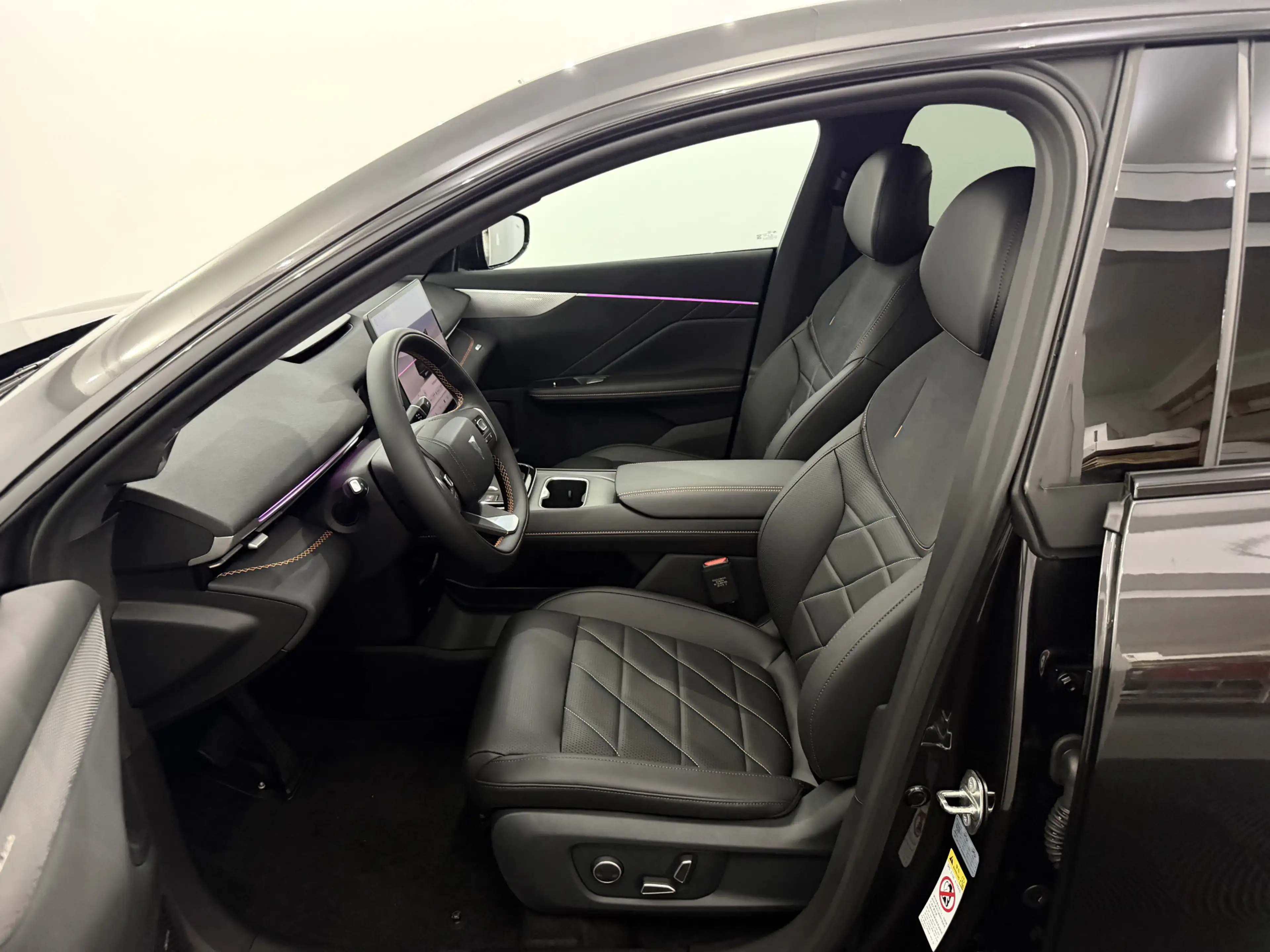 Changan Deepal S05 Max 68.8 kWh 486KM actieradius, Panoramadak, 360 C — photo 6