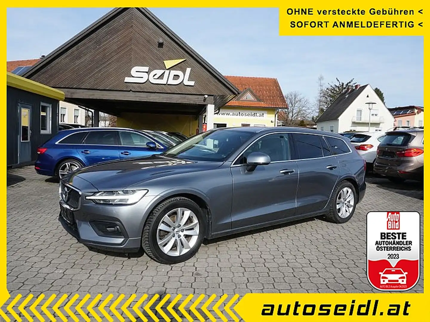 Volvo V60 D3 Momentum *LED+AHV+NAVI* Grau - 1