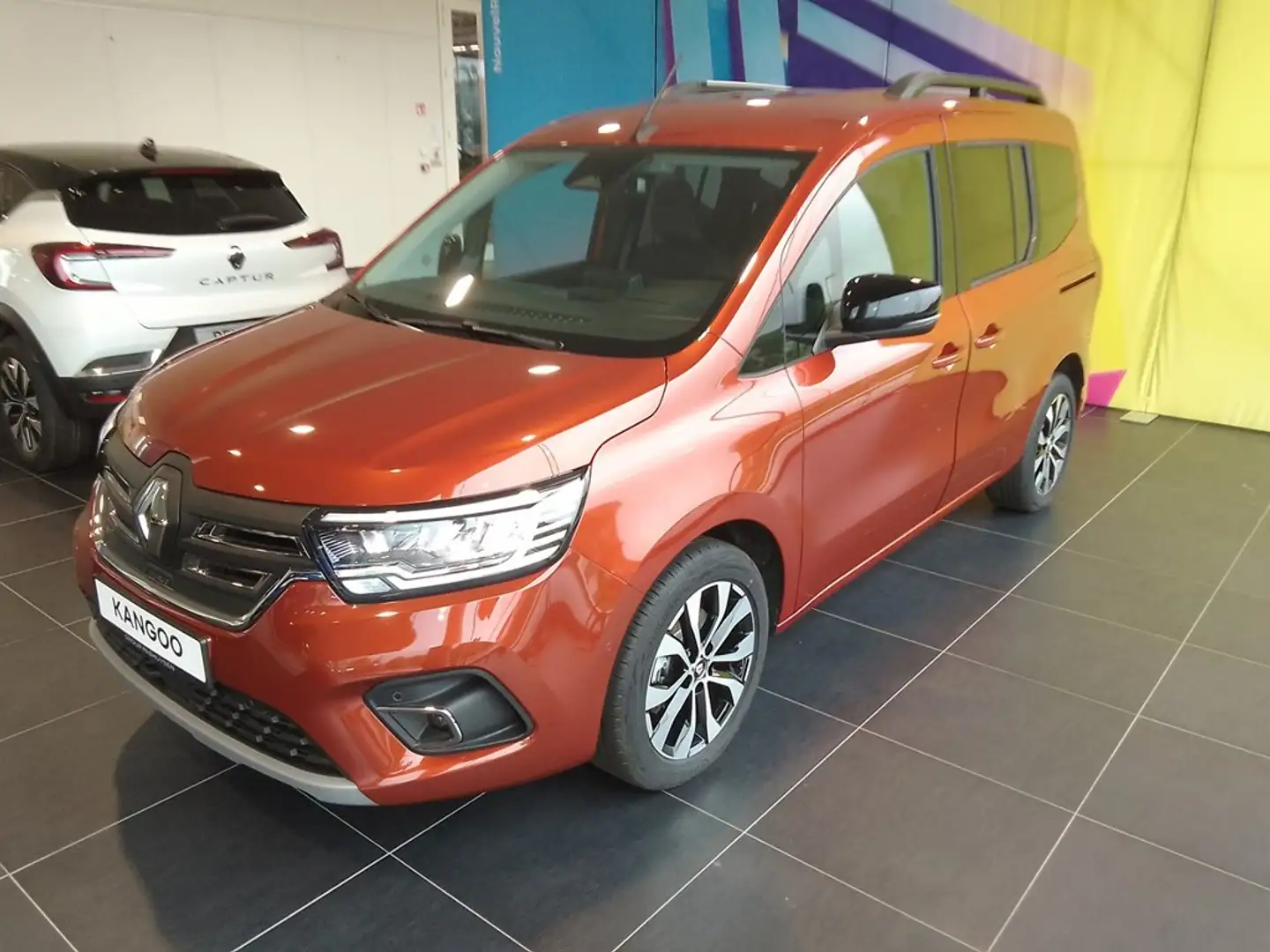 Renault Kangoo techno EV45 DC 80 kW Orange - 1