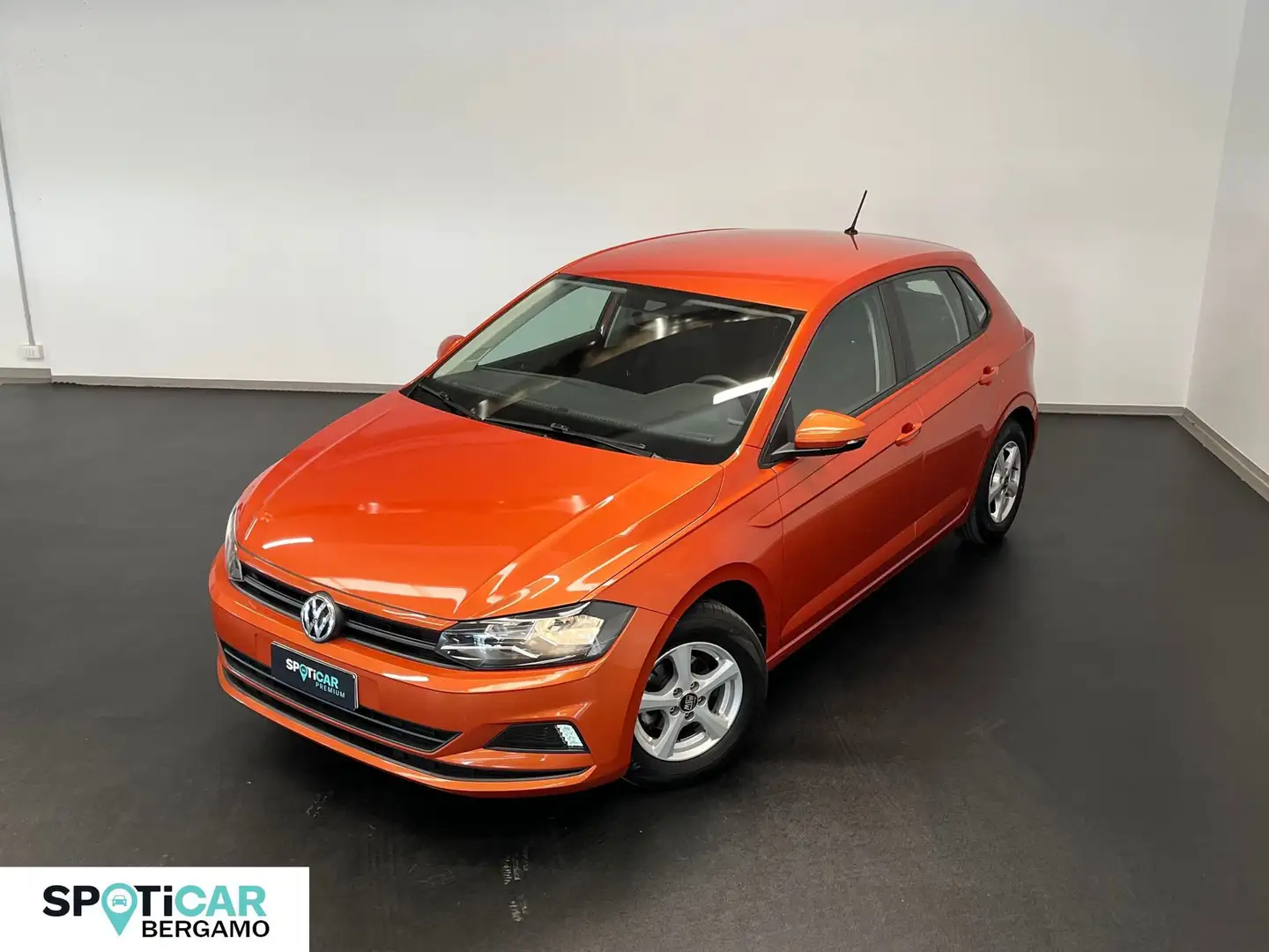 Volkswagen Polo 1.0 MPI 75 CV 5p. Comfortline BlueMotion Technolo Arancione - 2
