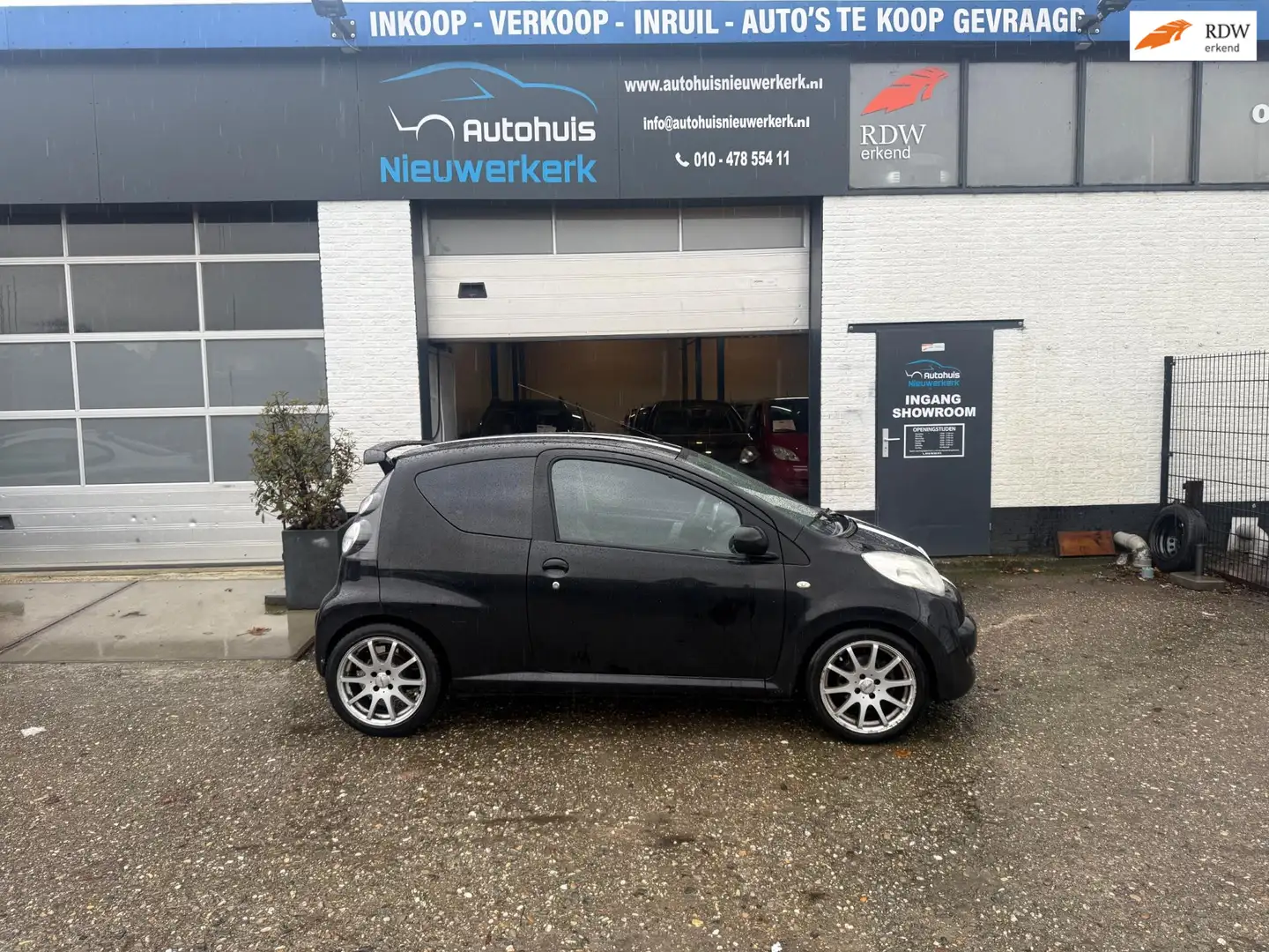Citroen C1 1.0-12V/ Sport / met Verlaagde schroefveren, Spoil Schwarz - 1
