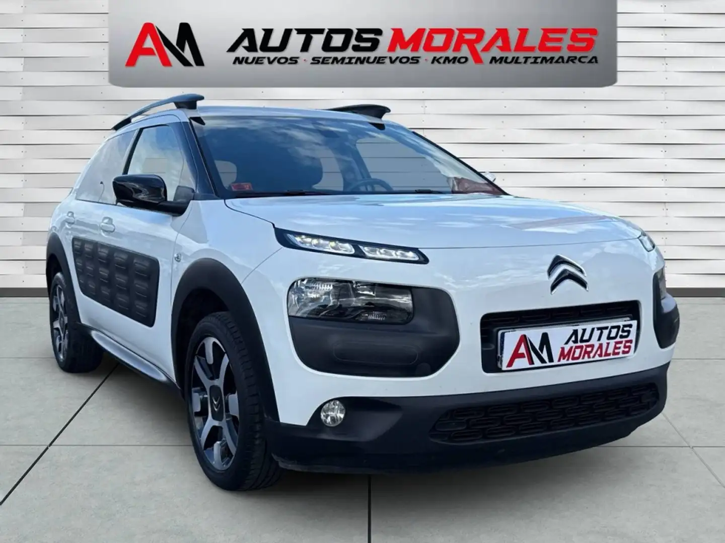 Citroen C4 Cactus 1.2 PureTech S&S Feel Edition 110 Bílá - 1