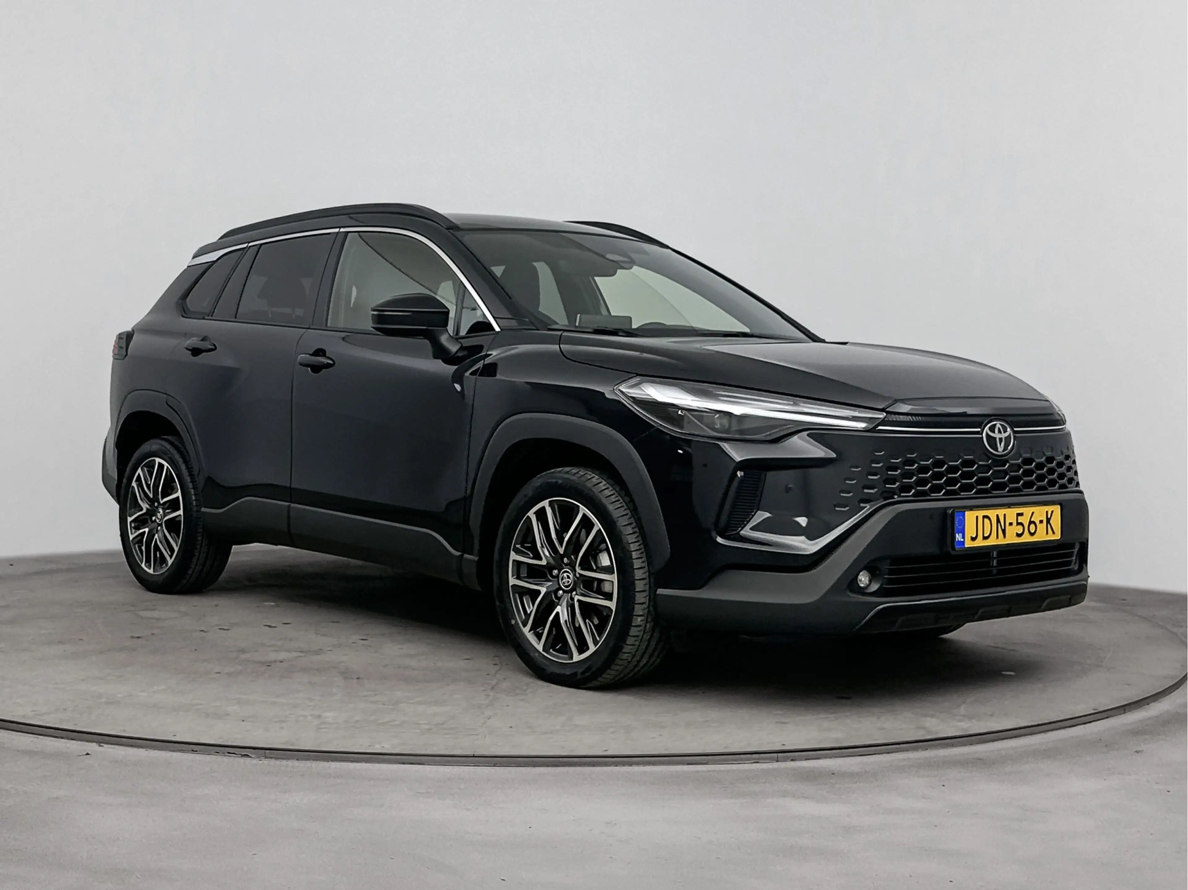 Toyota Corolla Cross Hybrid 140 Dynamic | Facelift Model | Stoel+stuurv — photo 13