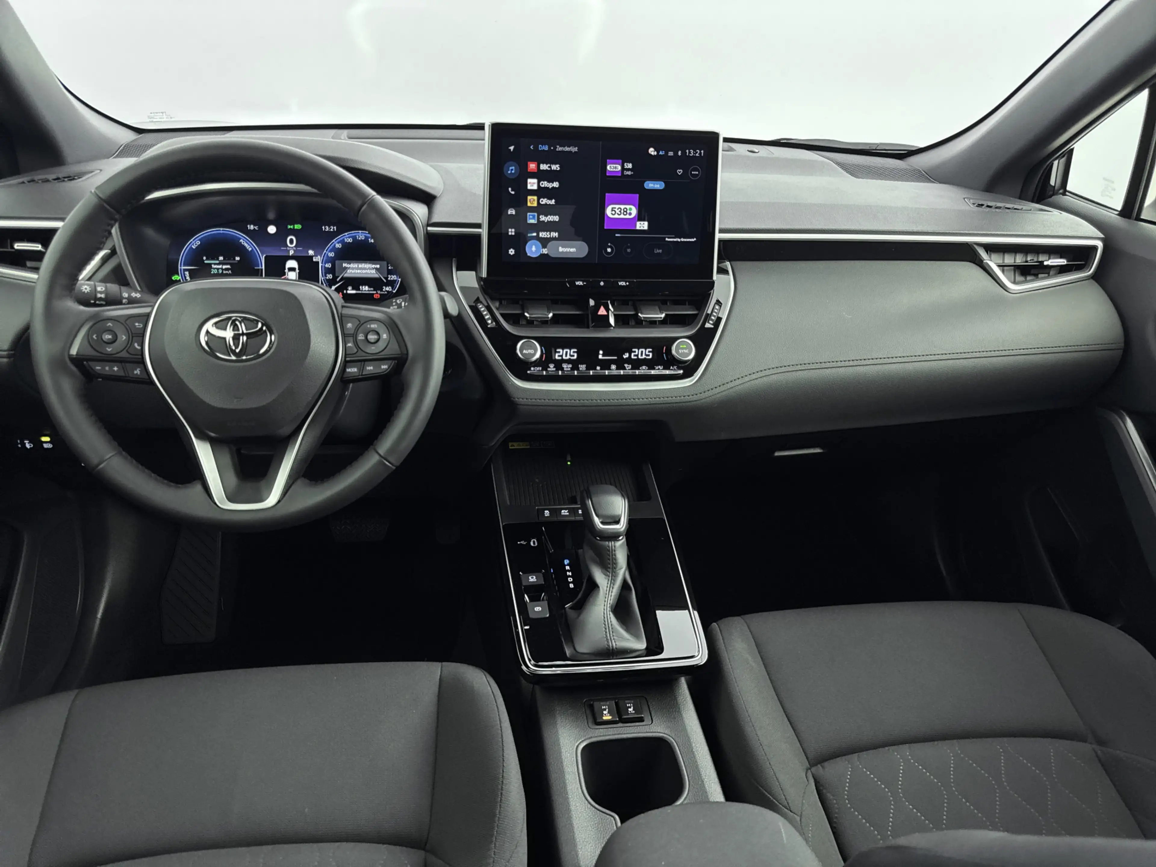 Toyota Corolla Cross Hybrid 140 Dynamic | Facelift Model | Stoel+stuurv — photo 4