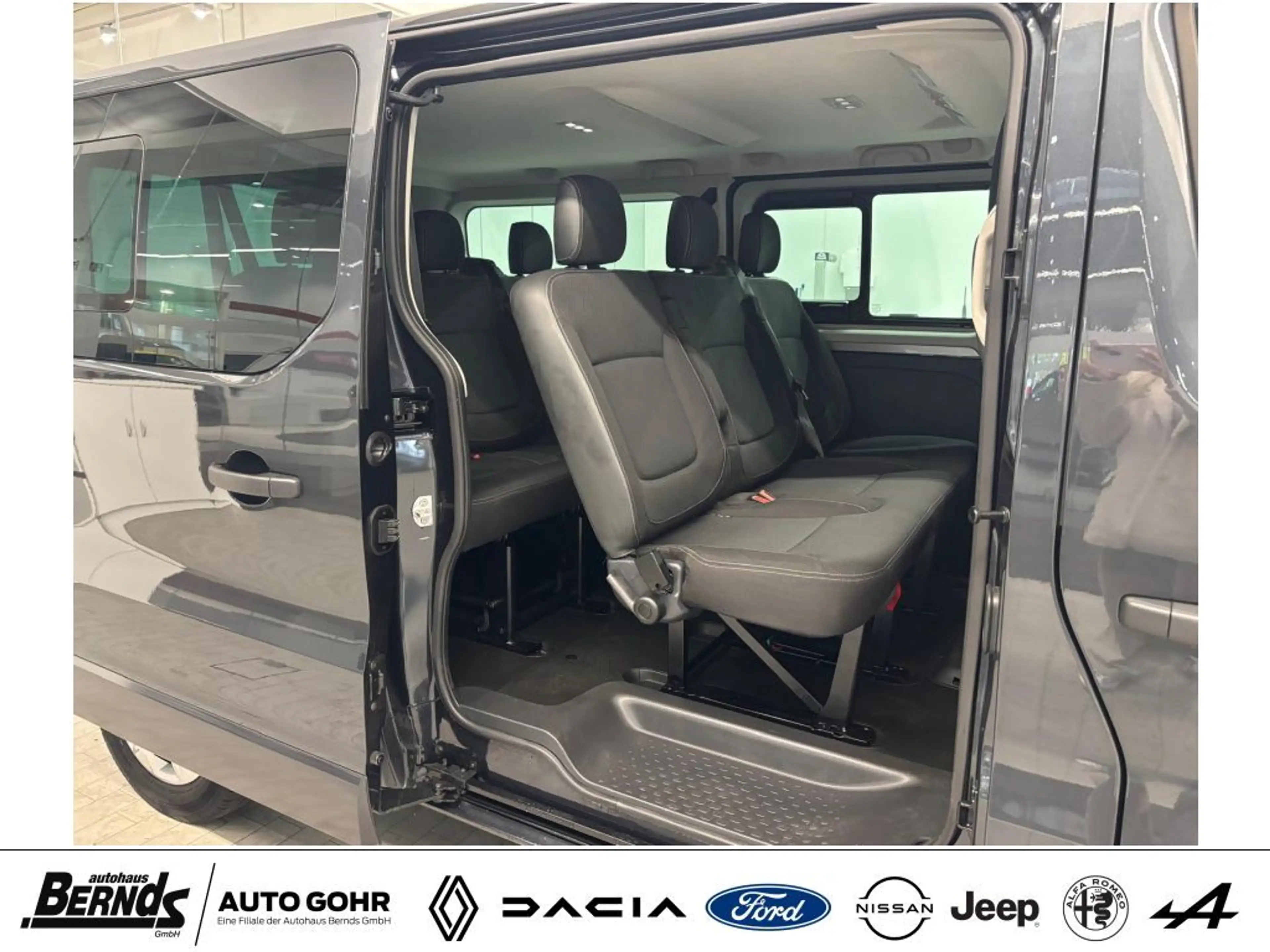 Renault Trafic GRAND 150 EDC Evo Navi Aut. 8-Sitzer Kamera uvm. — photo 4