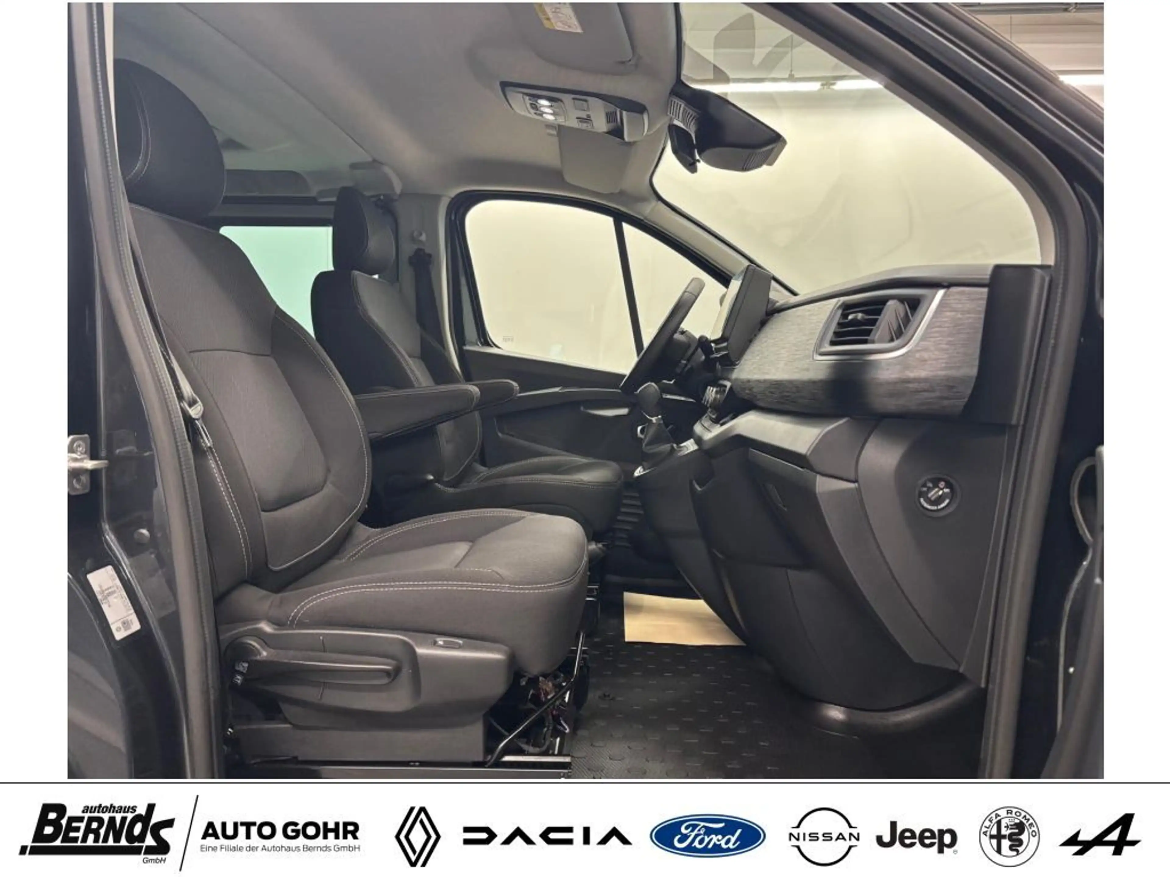 Renault Trafic GRAND 150 EDC Evo Navi Aut. 8-Sitzer Kamera uvm. — photo 3