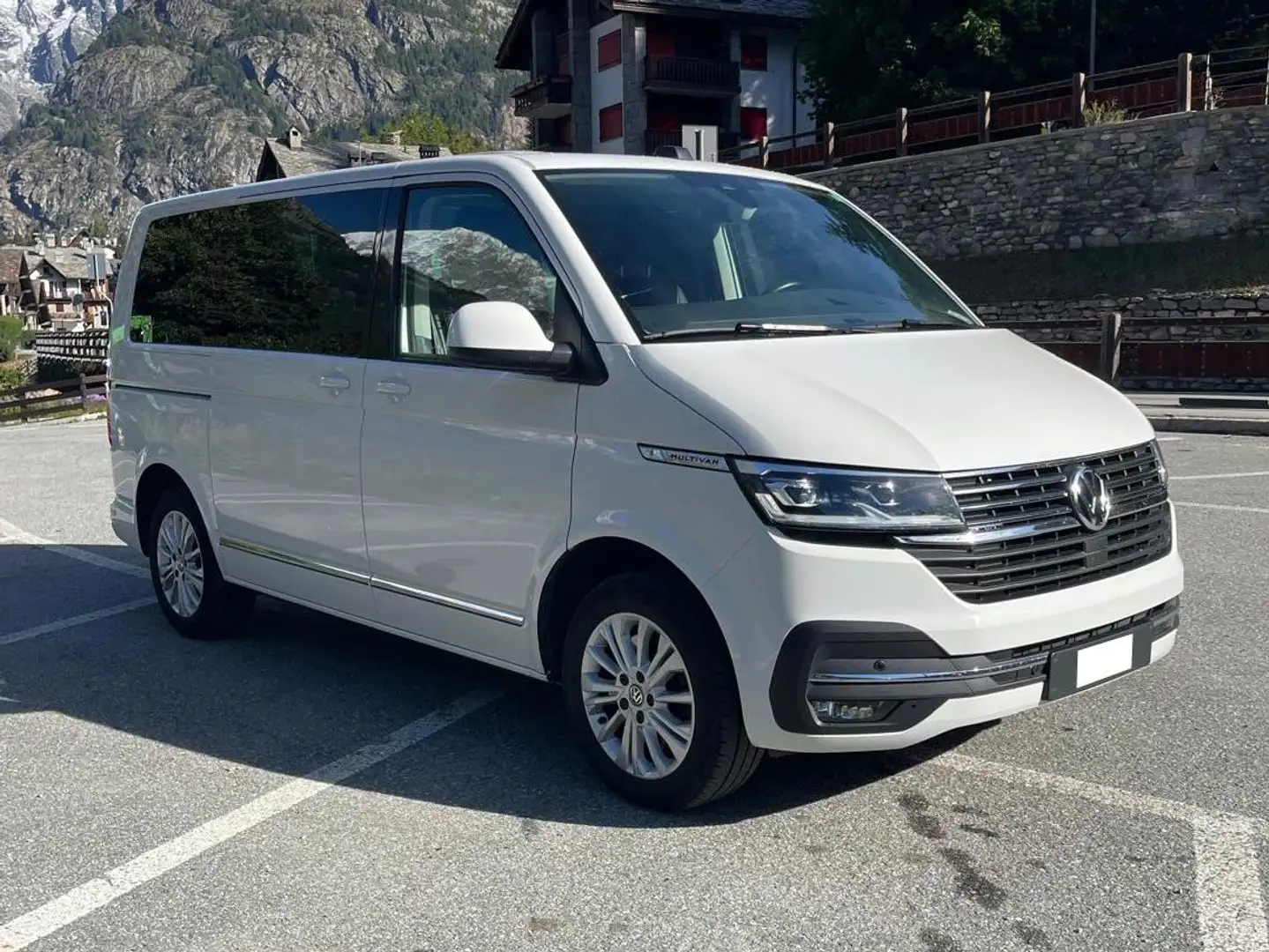 Volkswagen T6.1 Multivan 2.0 TDI 150cv DSG 4Motion Generation Six Белый - 1