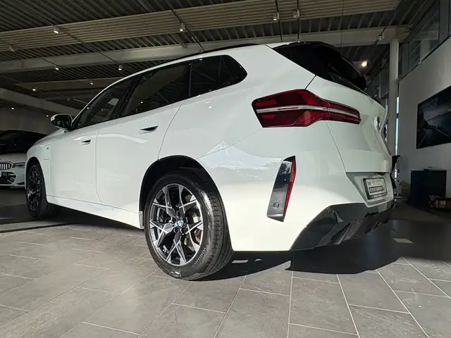 BMW X3 view 6