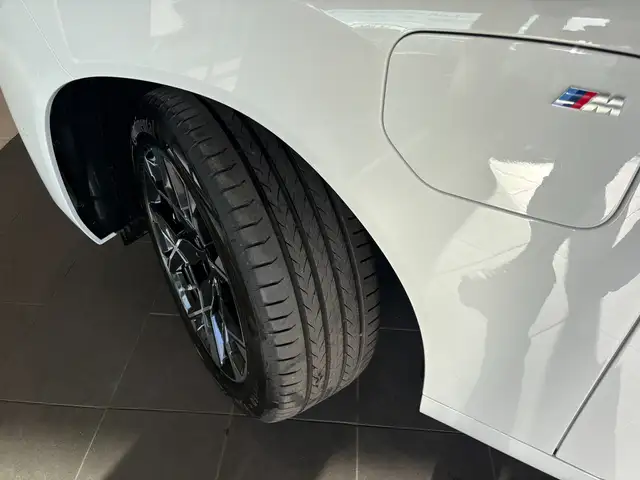 BMW X3 view 4