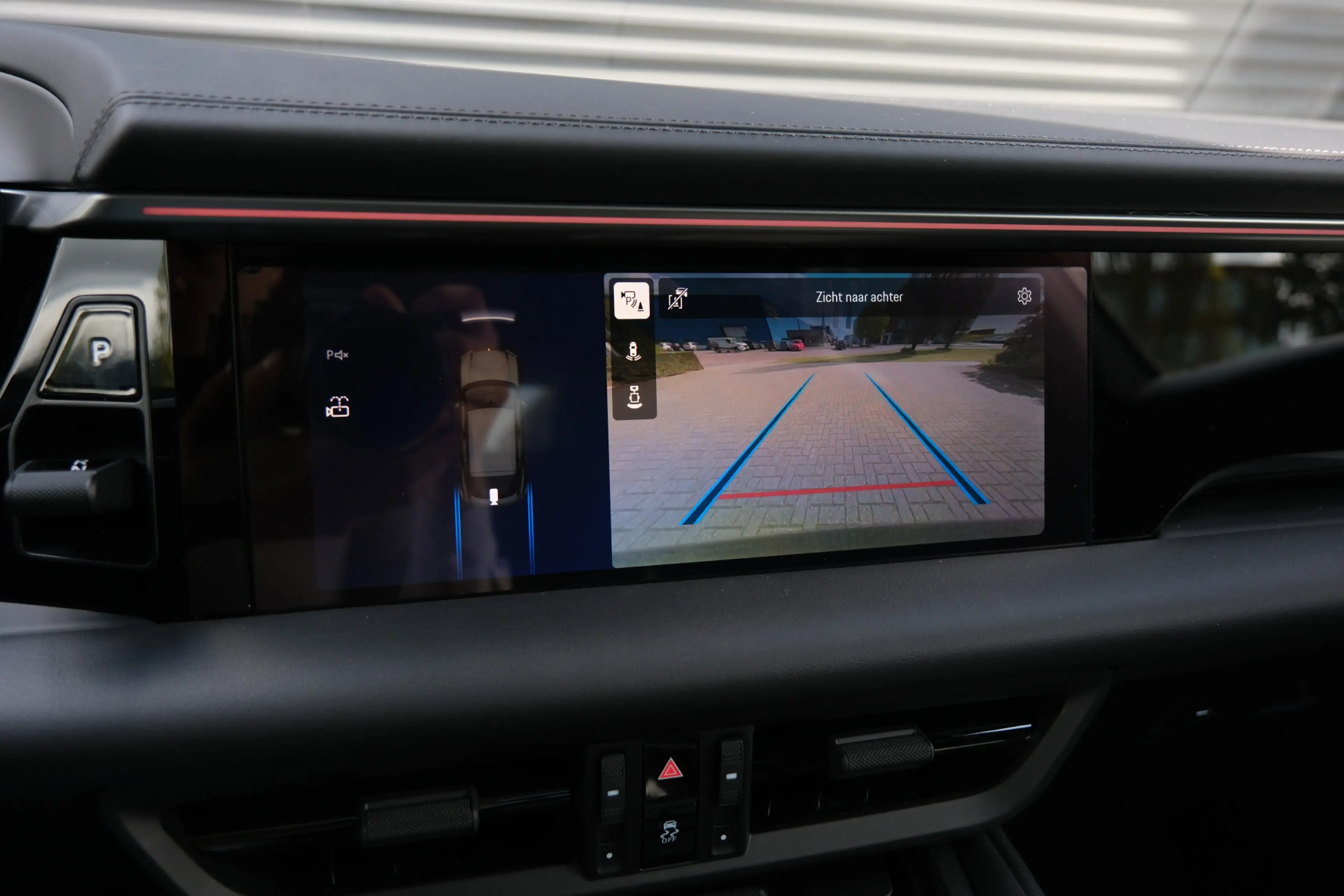 Porsche Macan 4 | Luchtvering | Bose | Schuifkanteldak |  Trekha — photo 35