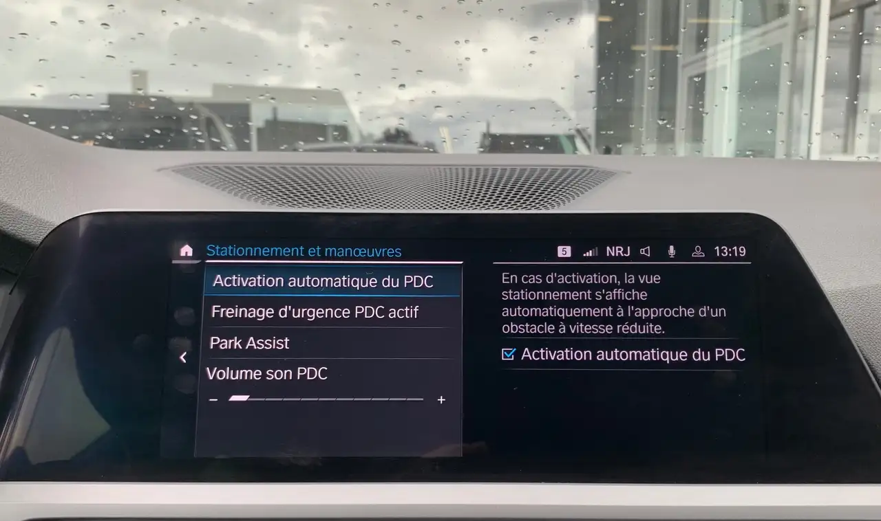 BMW 330 eA 292CV TOURING PHEV / PLUG IN HYBRID / COCKPIT / GPS / CARPLAY, миниатюра 25