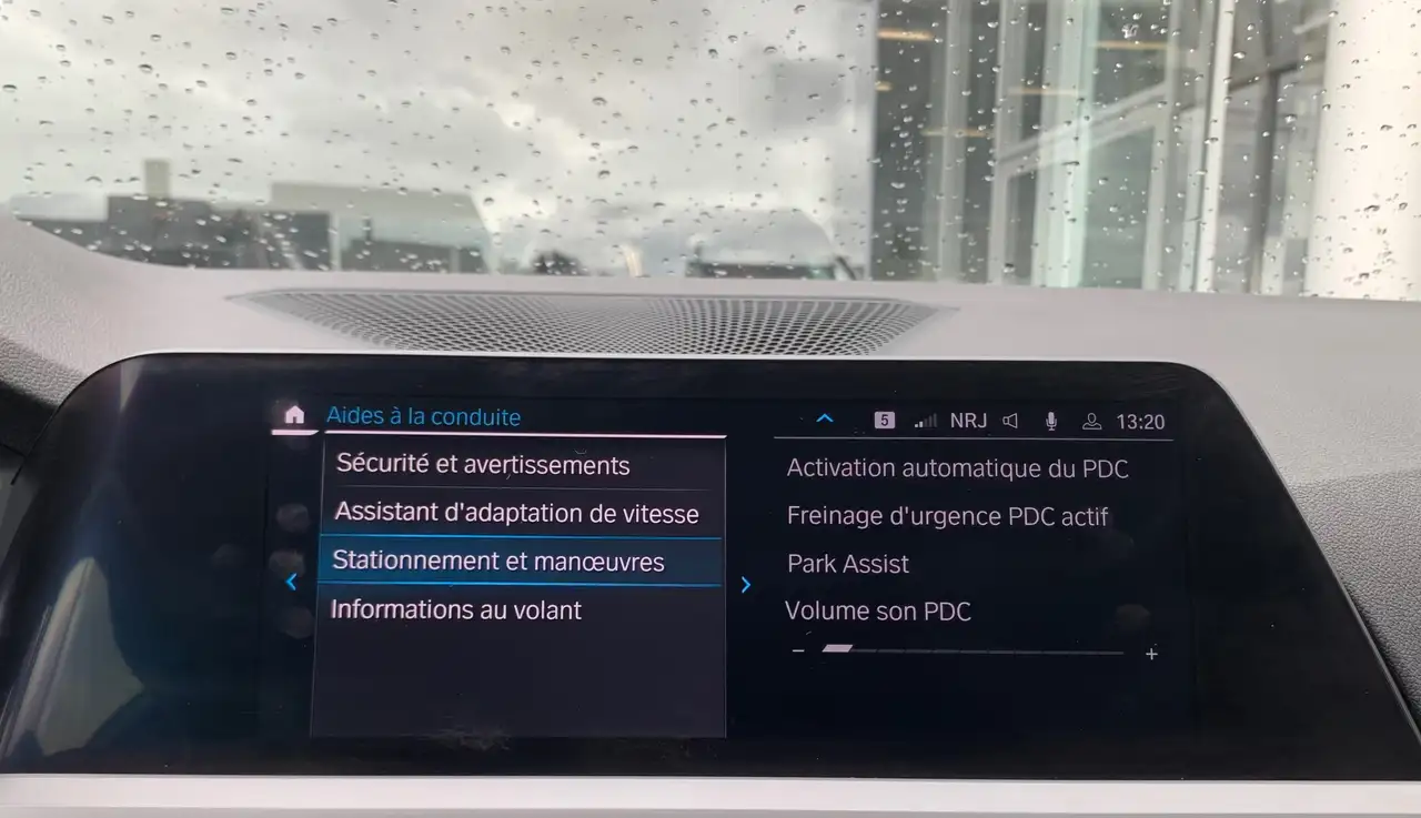 BMW 330 eA 292CV TOURING PHEV / PLUG IN HYBRID / COCKPIT / GPS / CARPLAY, миниатюра 28