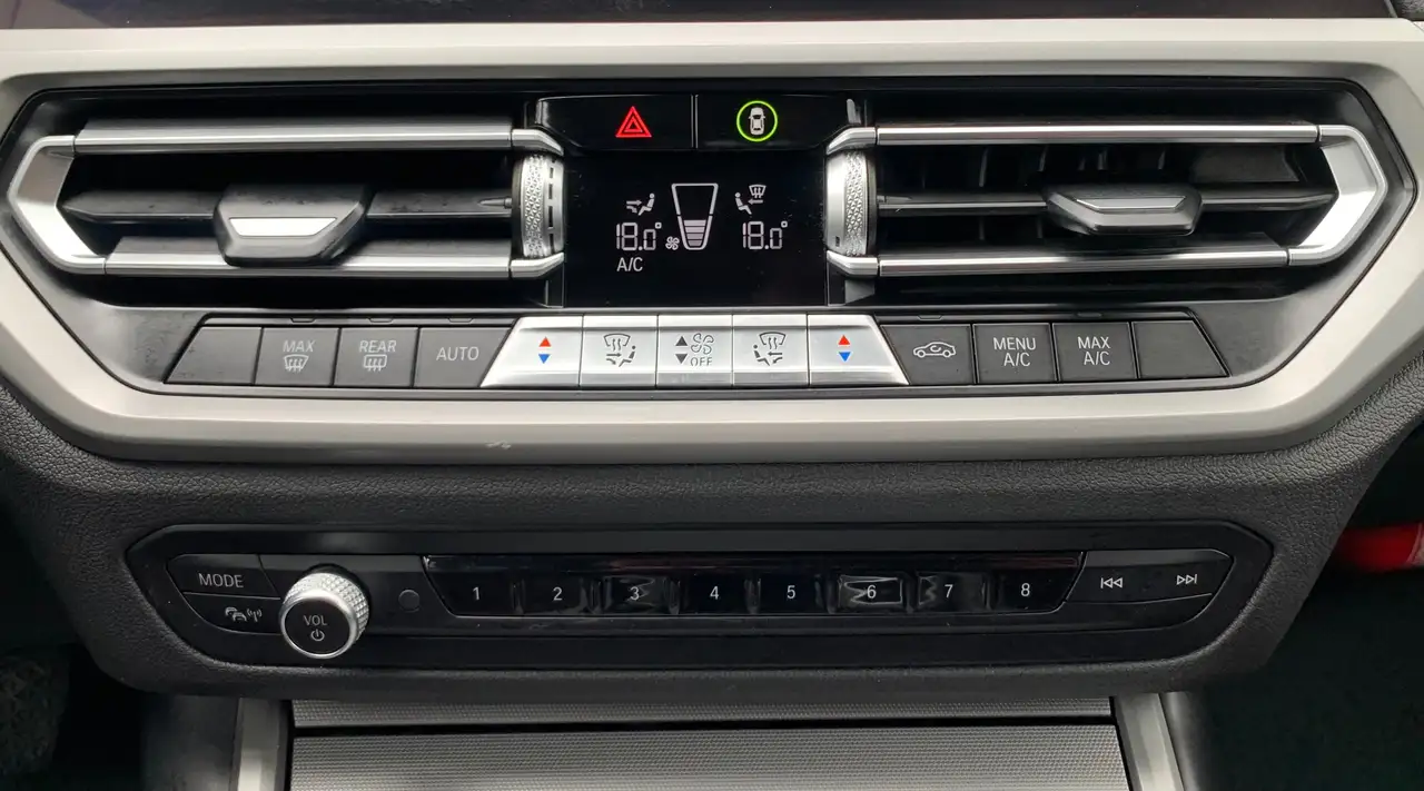 BMW 330 eA 292CV TOURING PHEV / PLUG IN HYBRID / COCKPIT / GPS / CARPLAY, миниатюра 20