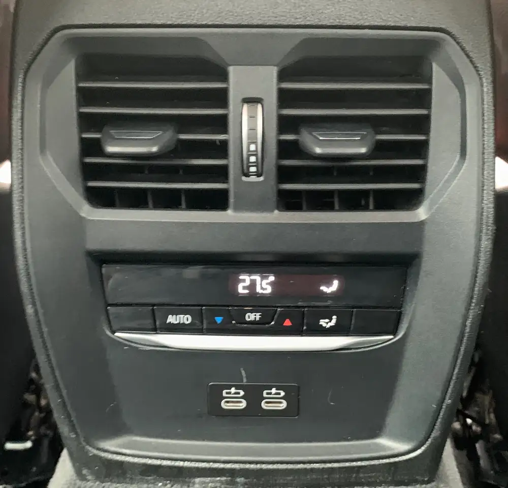 BMW 330 eA 292CV TOURING PHEV / PLUG IN HYBRID / COCKPIT / GPS / CARPLAY, миниатюра 13