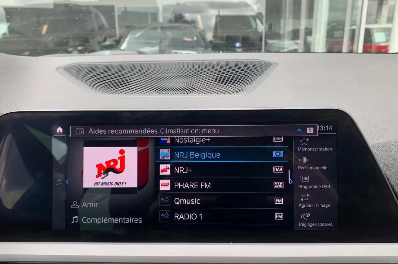 BMW 330 eA 292CV TOURING PHEV / PLUG IN HYBRID / COCKPIT / GPS / CARPLAY, миниатюра 23
