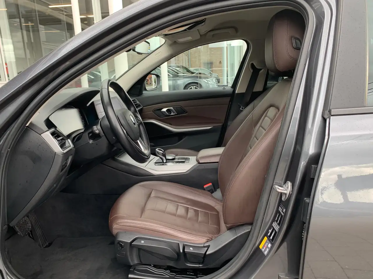 BMW 330 eA 292CV TOURING PHEV / PLUG IN HYBRID / COCKPIT / GPS / CARPLAY, миниатюра 11