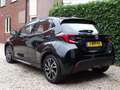 Toyota Yaris 1.5 Hybrid First Edition Zwart - thumbnail 2