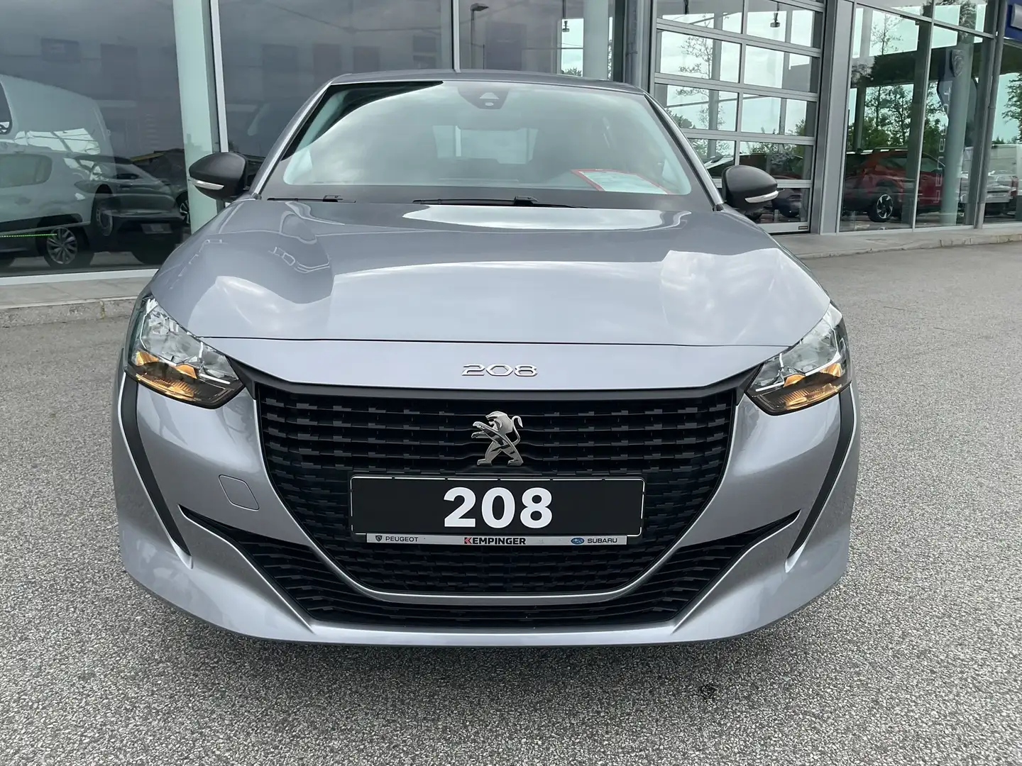 Peugeot 208 Like Zilver - 2