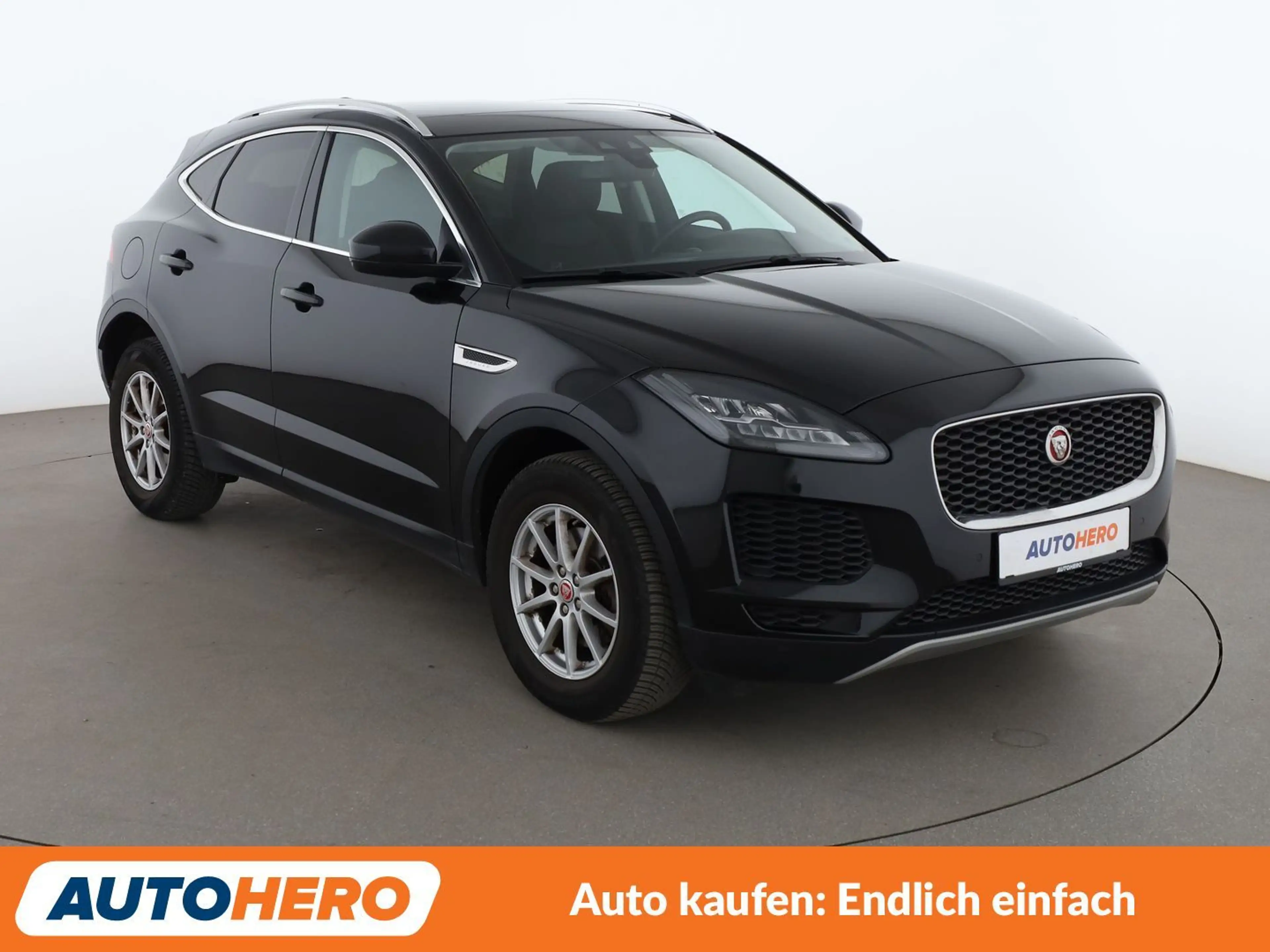 Jaguar E-Pace D150 Basis*NAVI*TEMPO*PDC*LIM*ALU*KLIMA* — photo 8