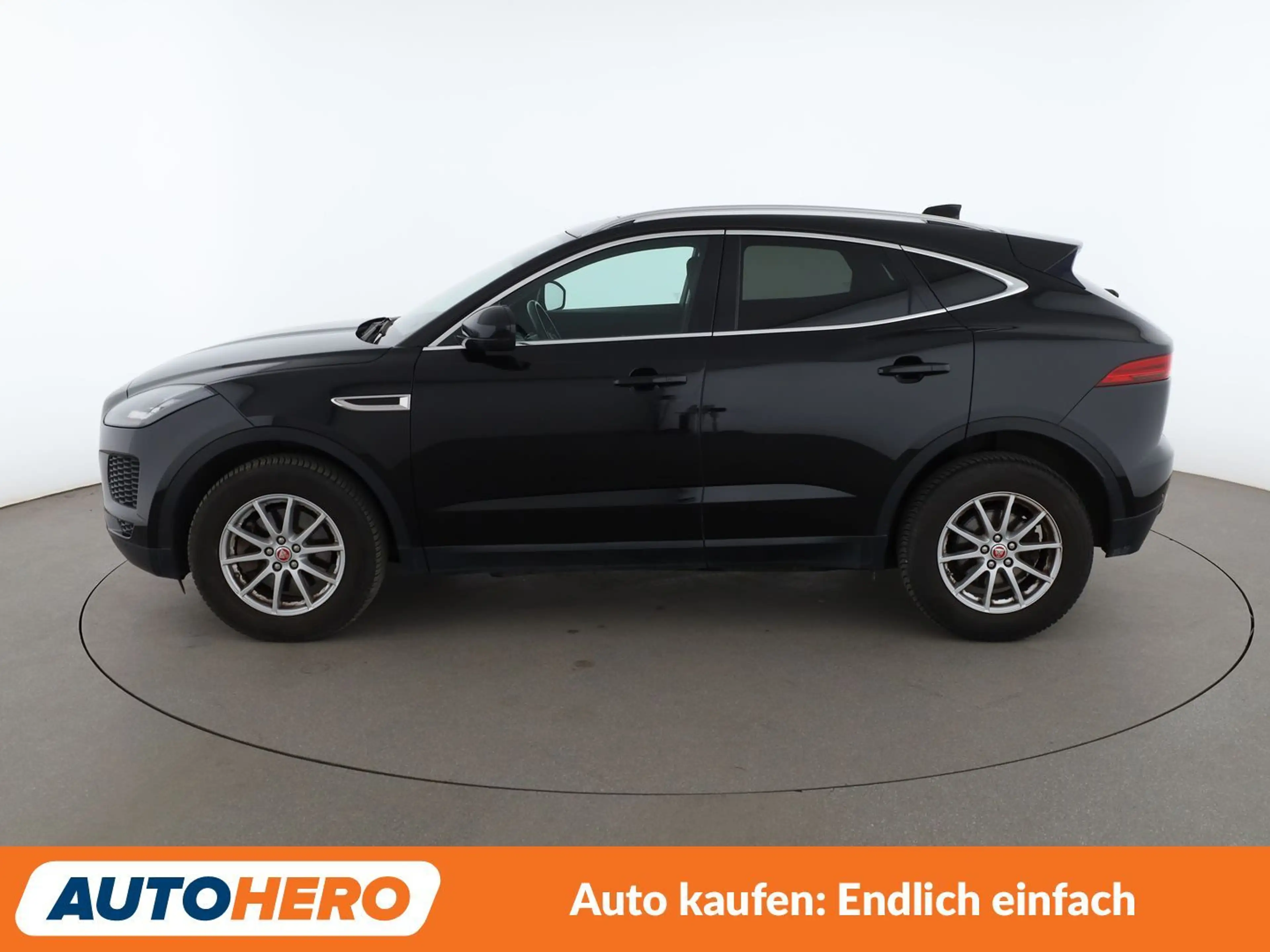 Jaguar E-Pace D150 Basis*NAVI*TEMPO*PDC*LIM*ALU*KLIMA* — photo 3