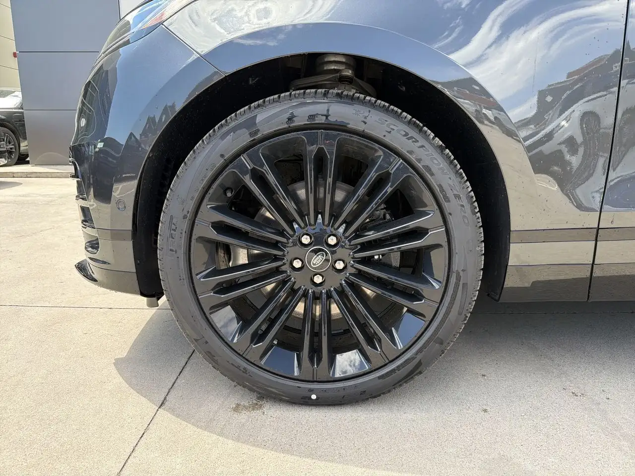 Land Rover Range Rover Velar снимка Land Rover Range Rover Velar