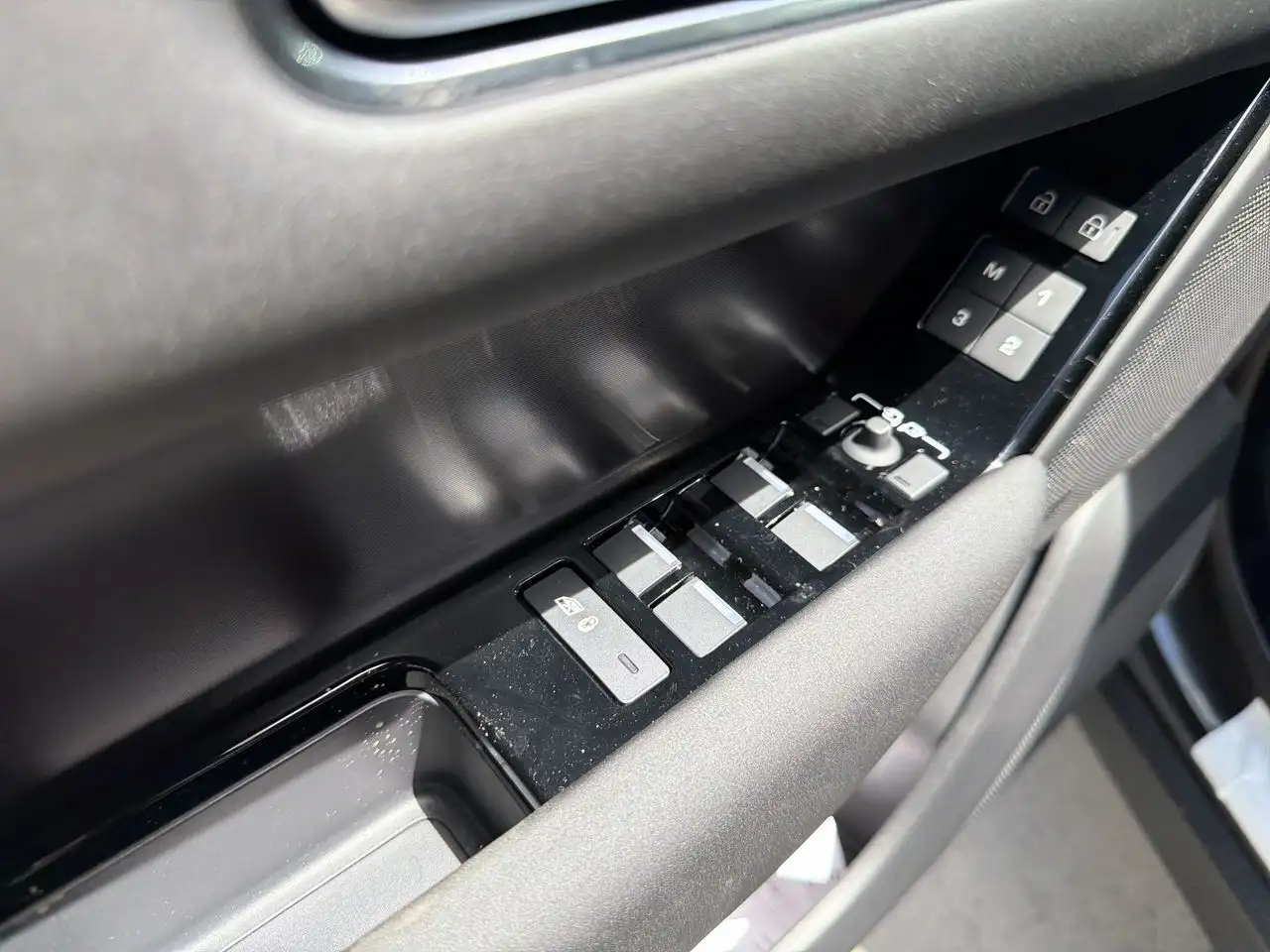 Land Rover Range Rover Velar снимка Land Rover Range Rover Velar