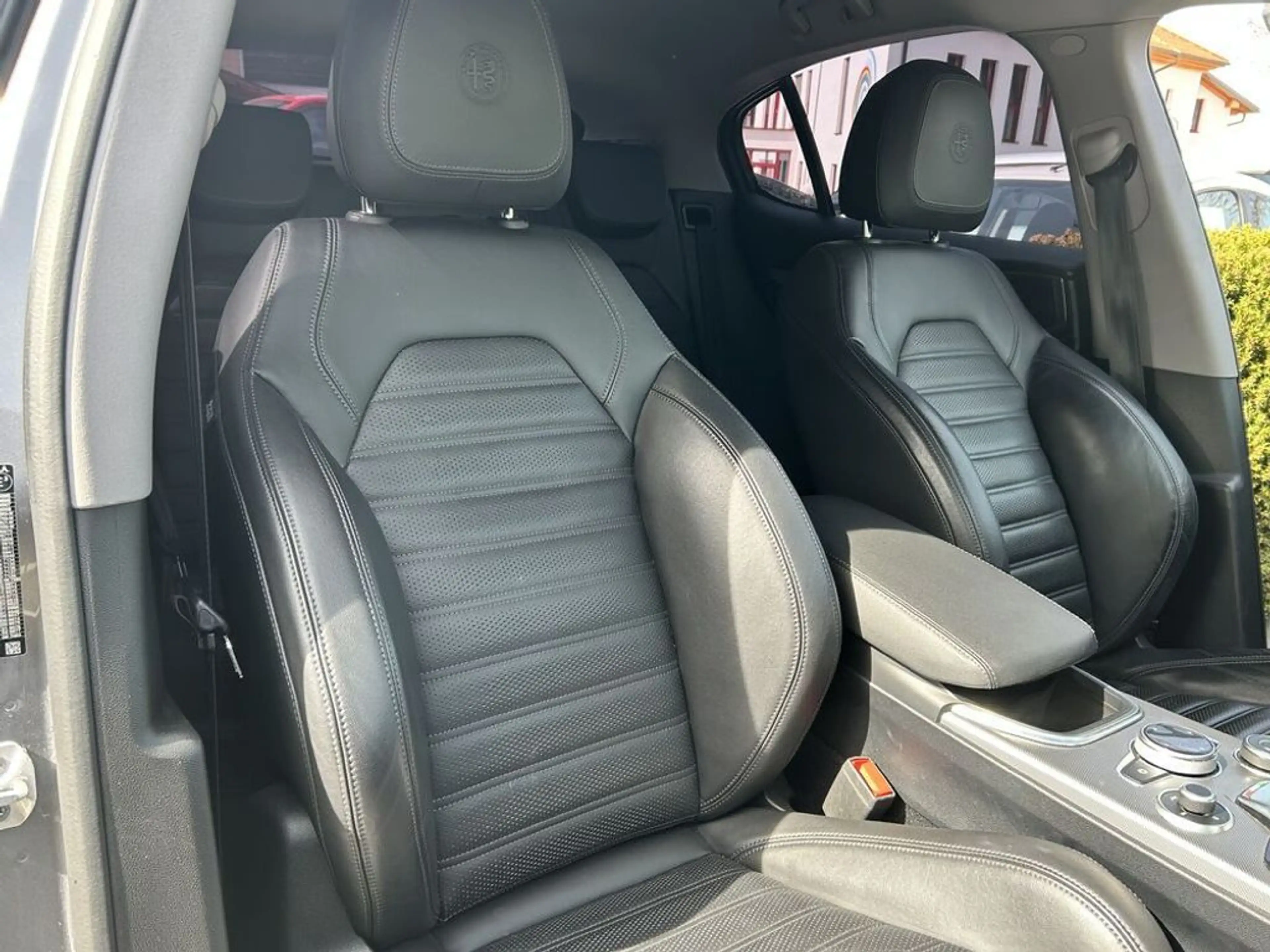 Alfa Romeo Stelvio Sprint Q4 *SPORT*ACC*KEYLESS*AHK*20'' — photo 10